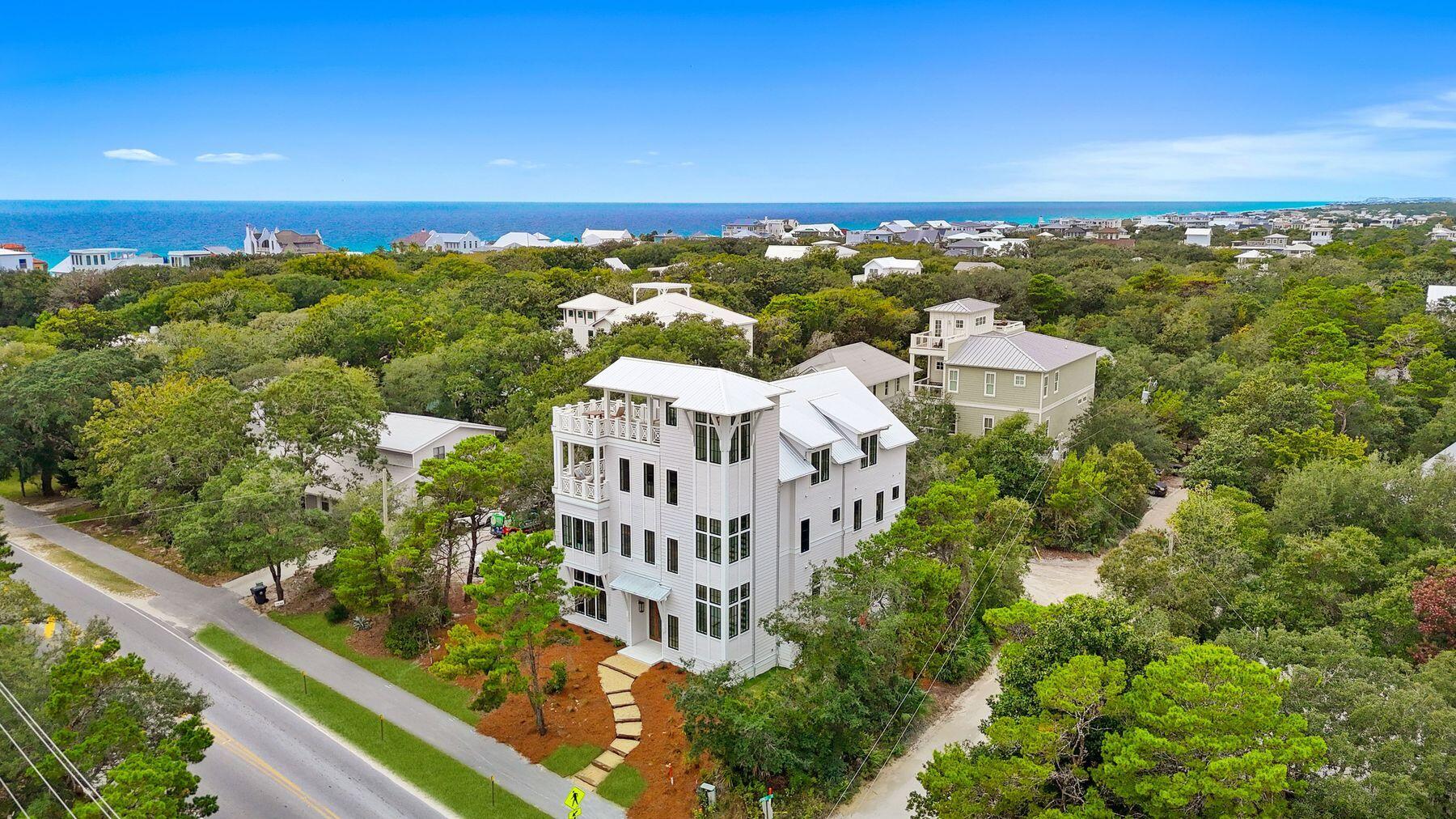 2900 S County Hwy 395