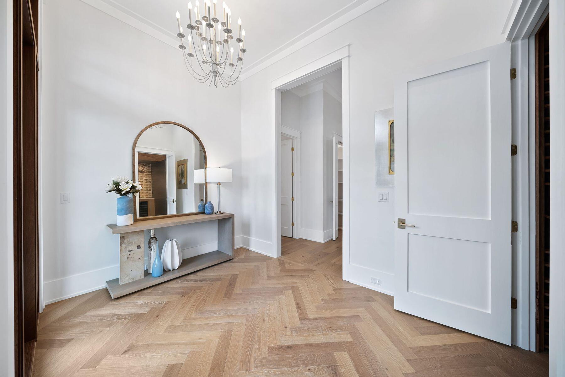 2900 S County Hwy 395