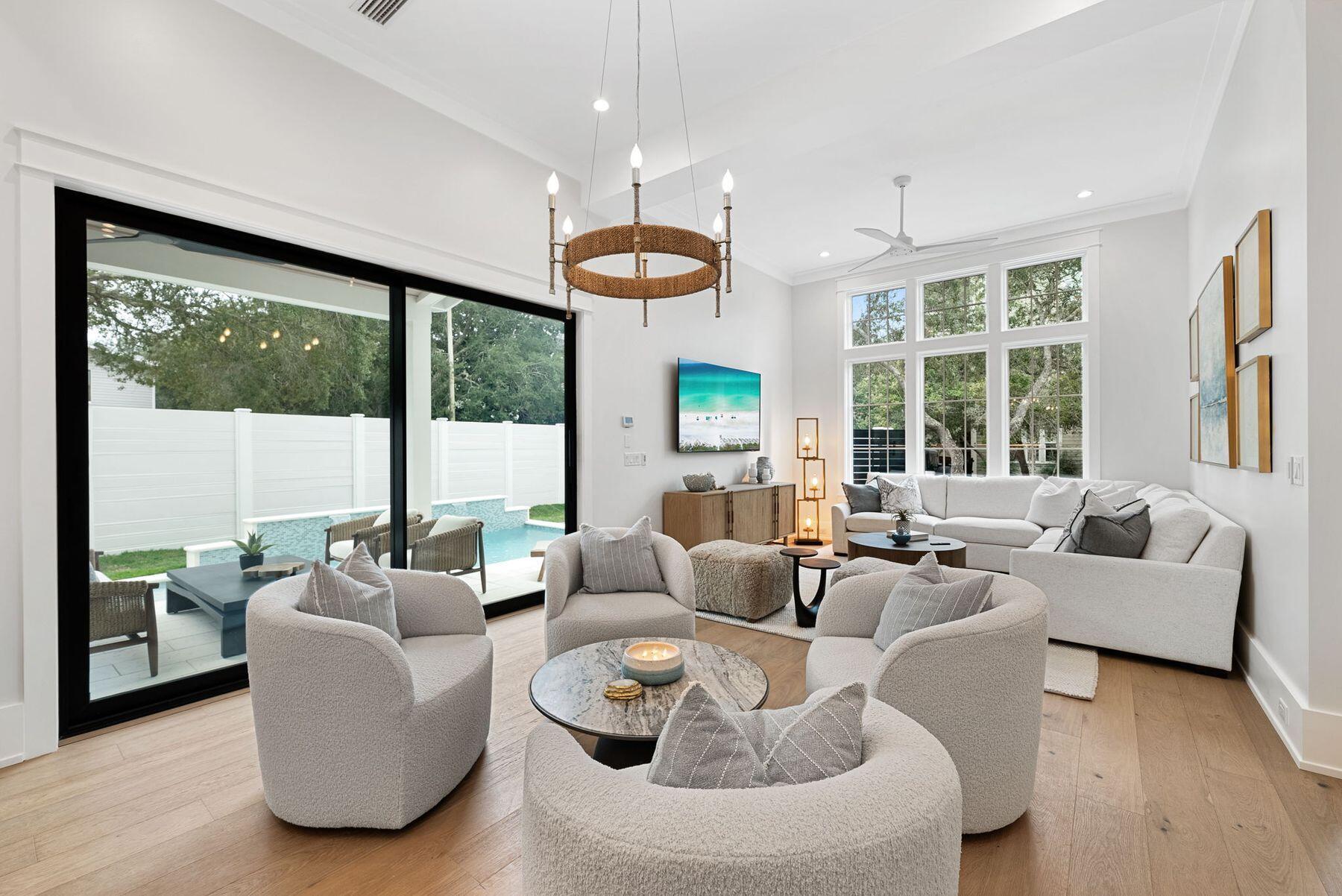 2900 S County Hwy 395