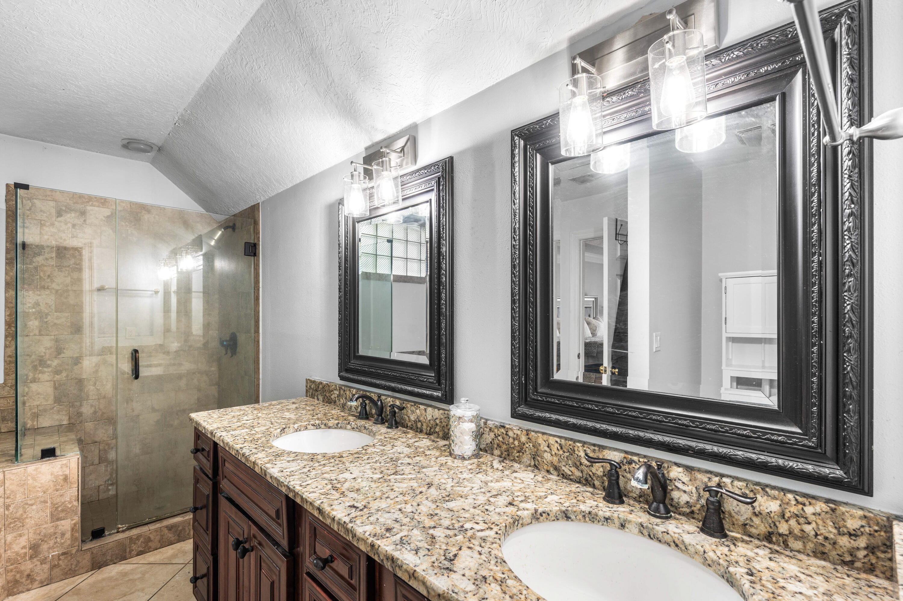 521 Parish Boulevard