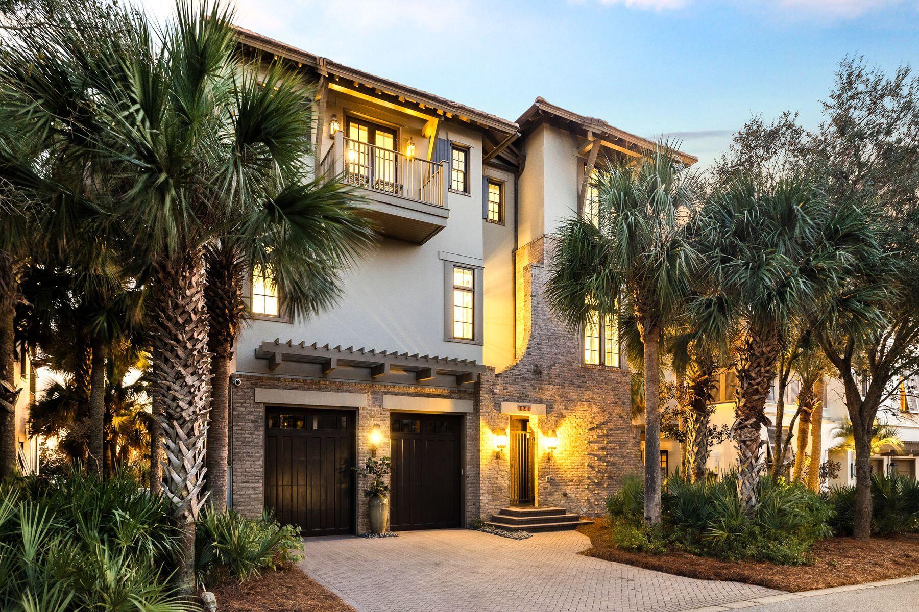 131 W St Lucia Lane