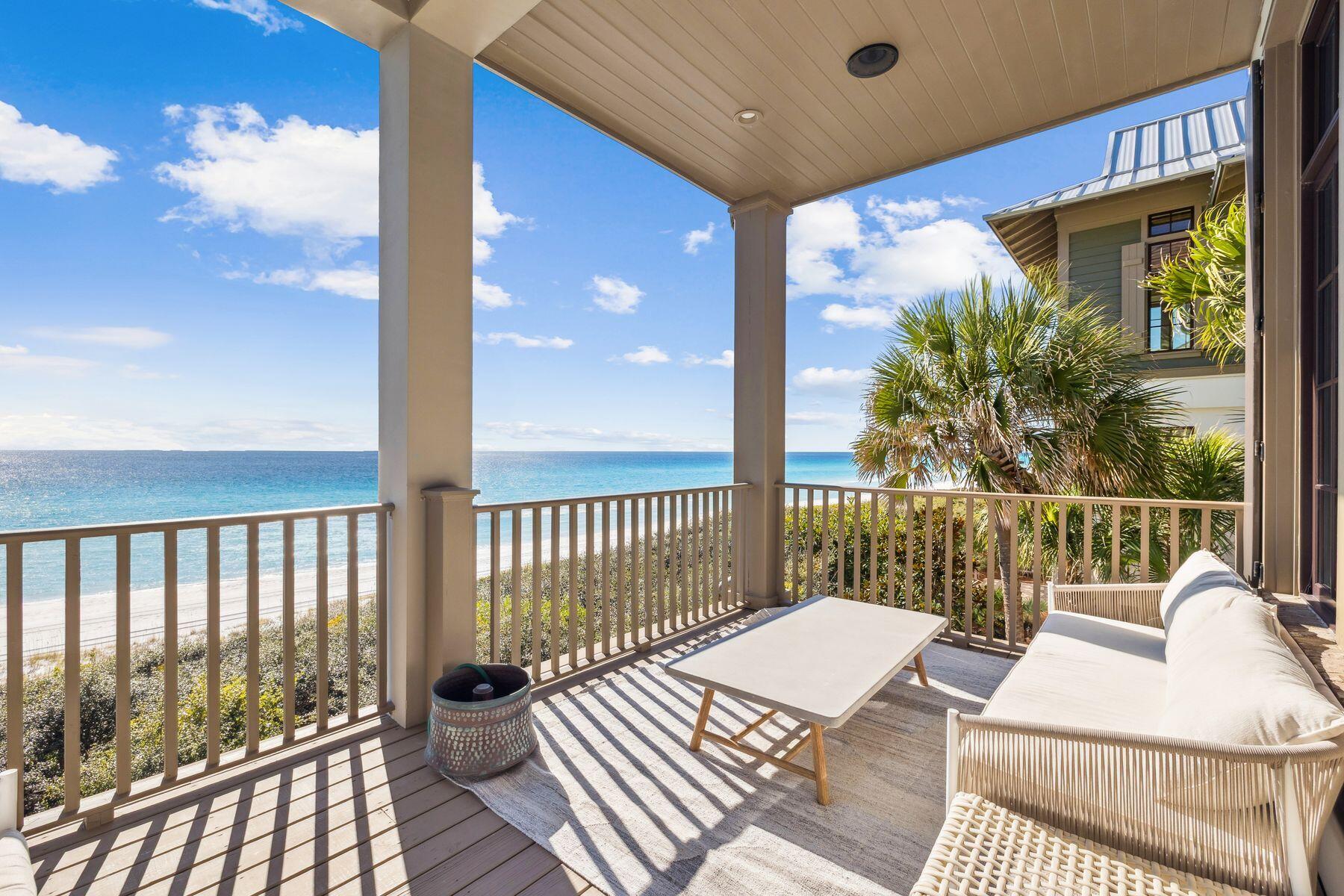 131 W St Lucia Lane