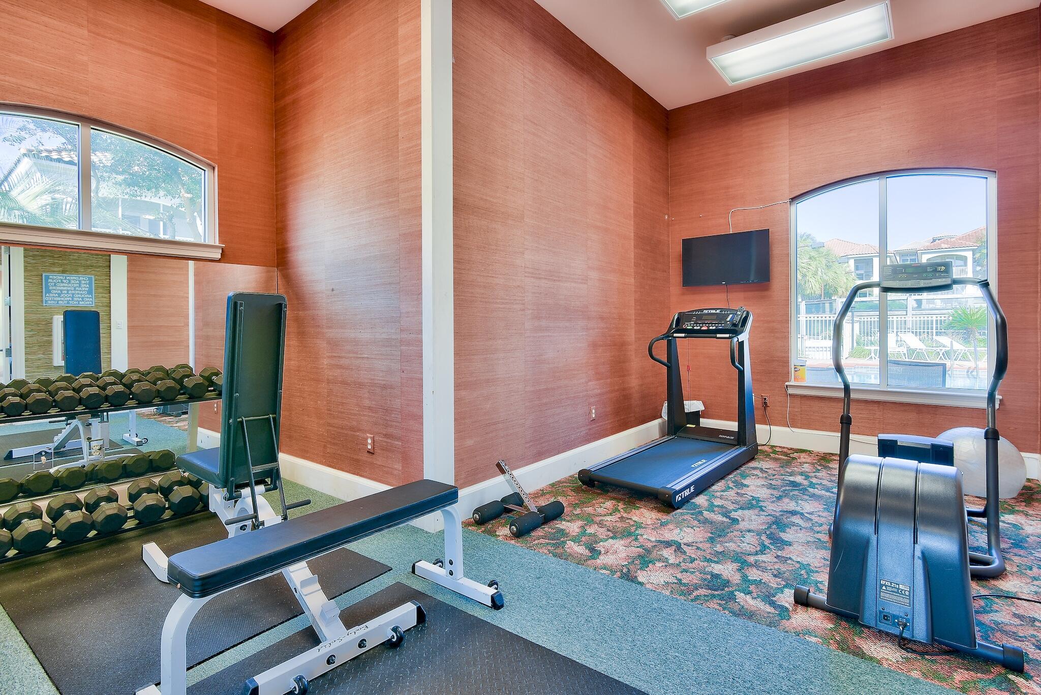 431 La Valencia Circle