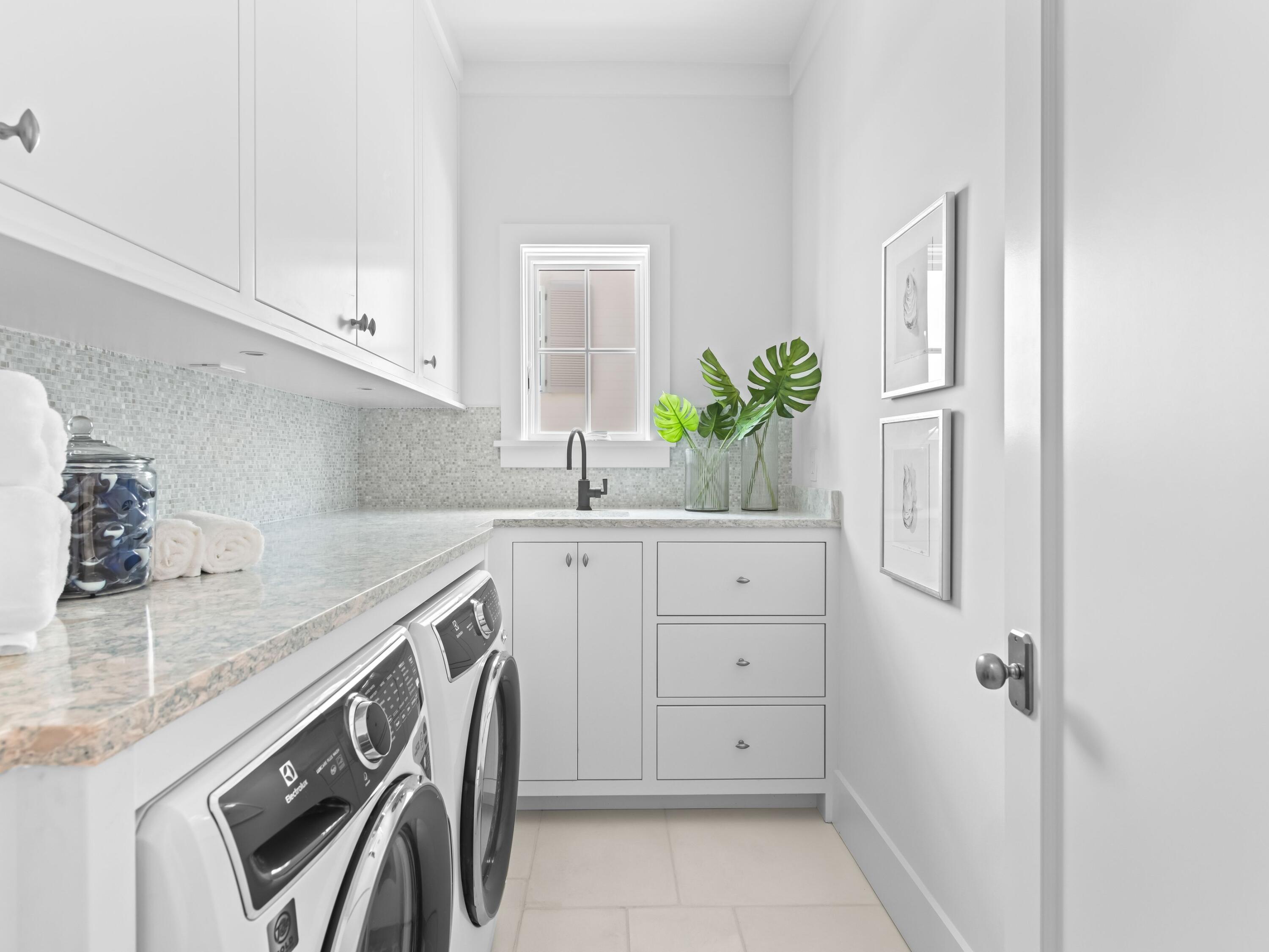 40 W Lupin Beach Drive