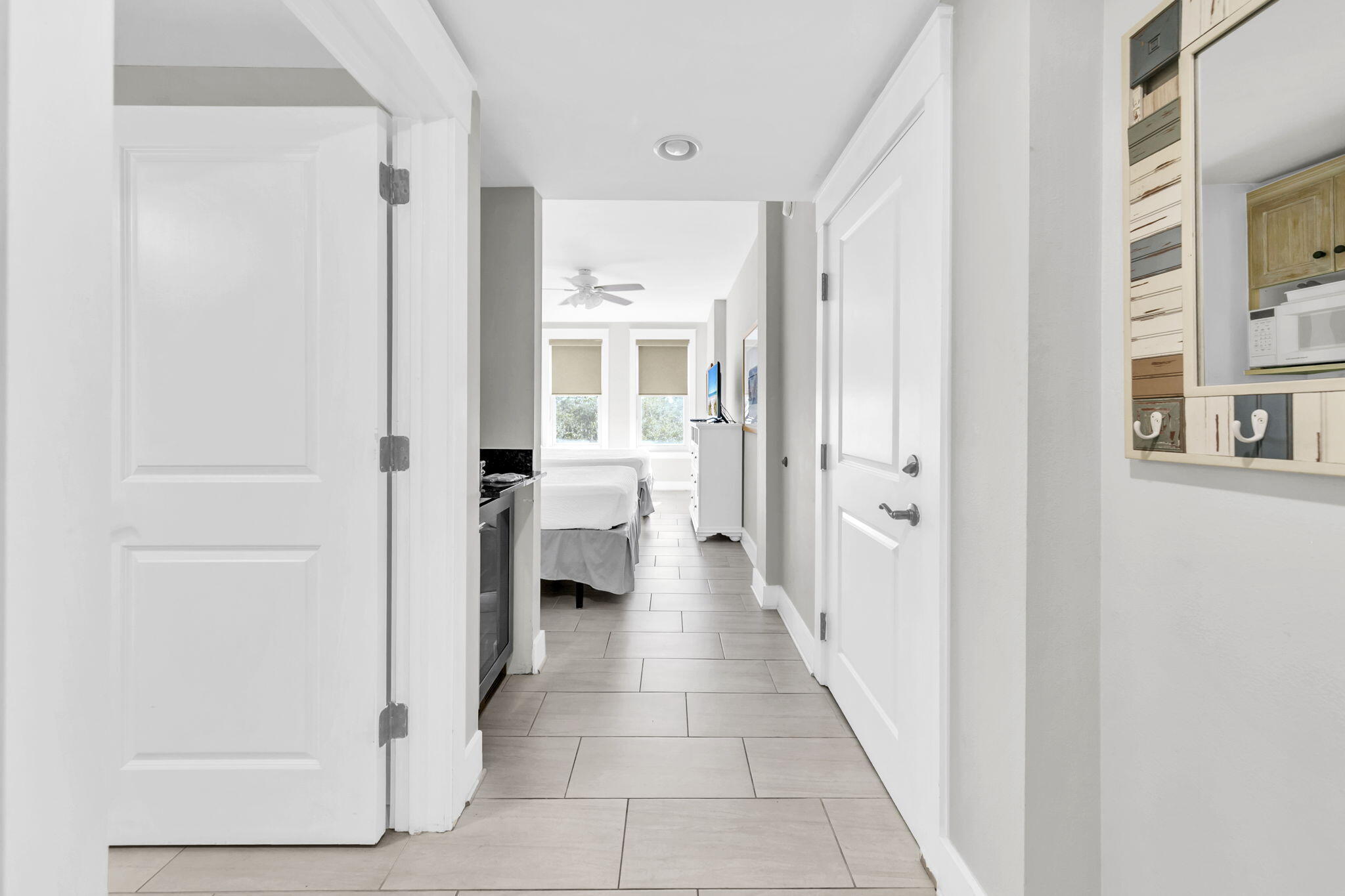 9100 Baytowne Wharf Boulevard 458/460