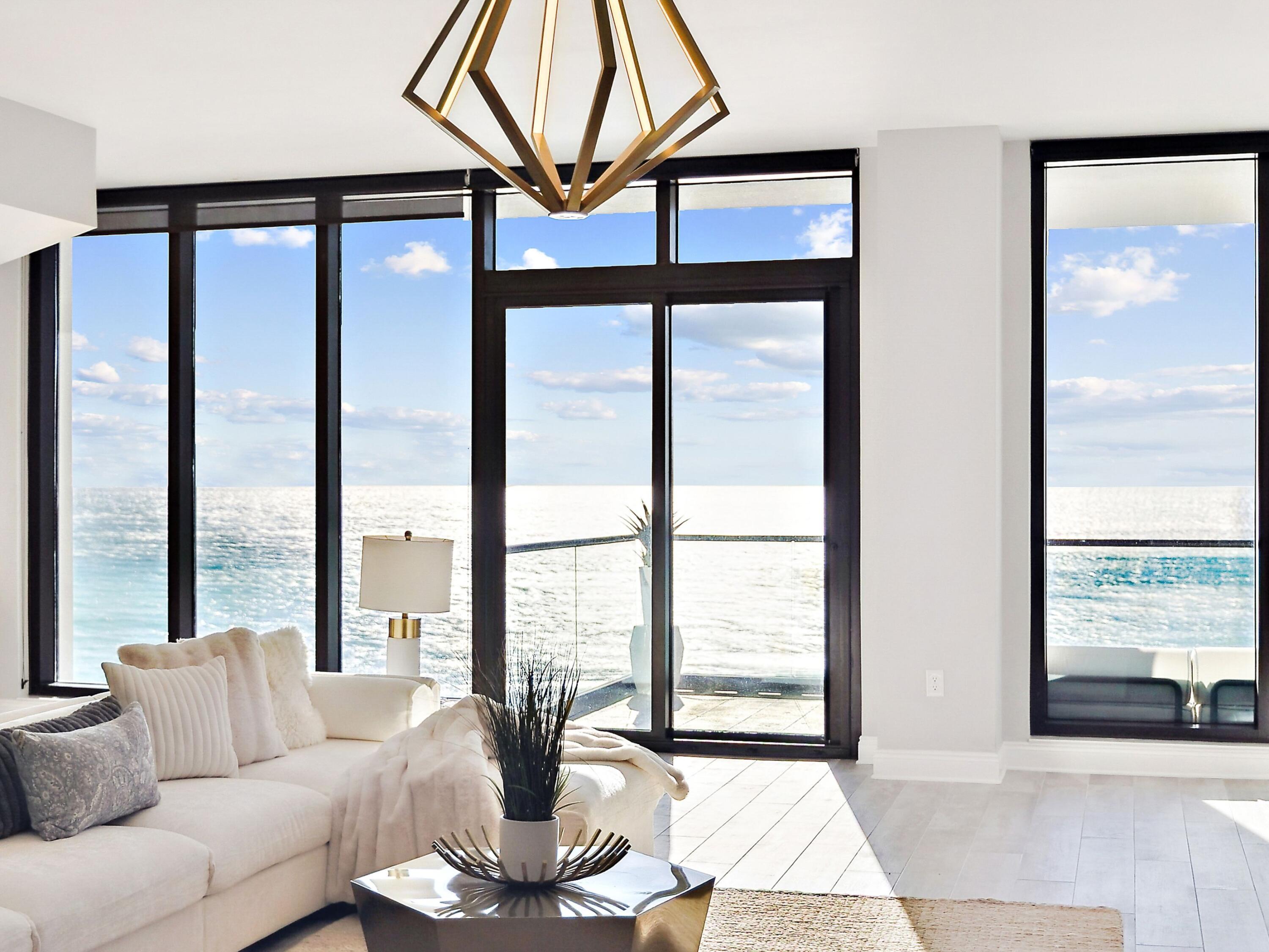 4463 W County Highway 30A UNIT 302