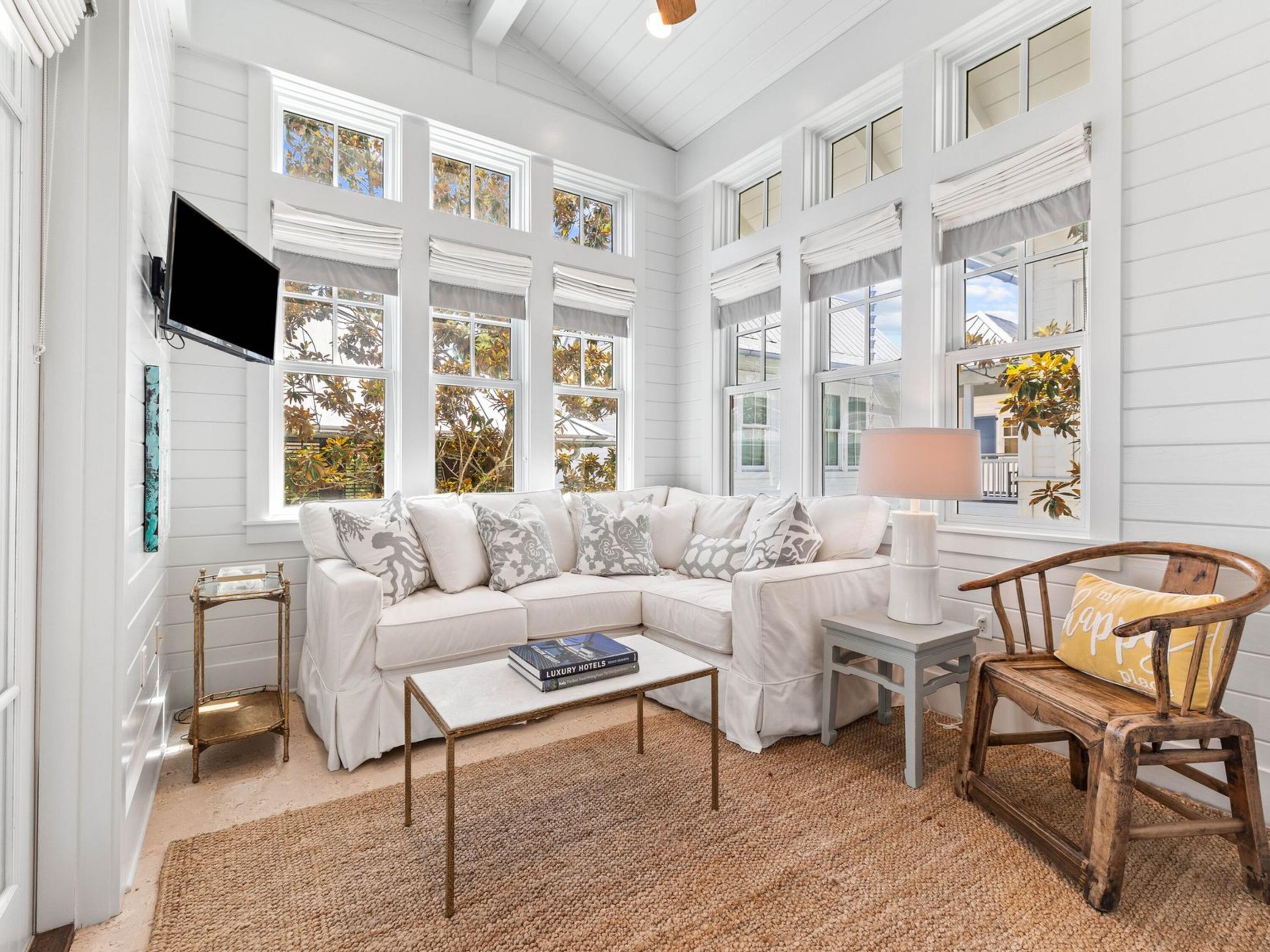 223 Western Lake Drive