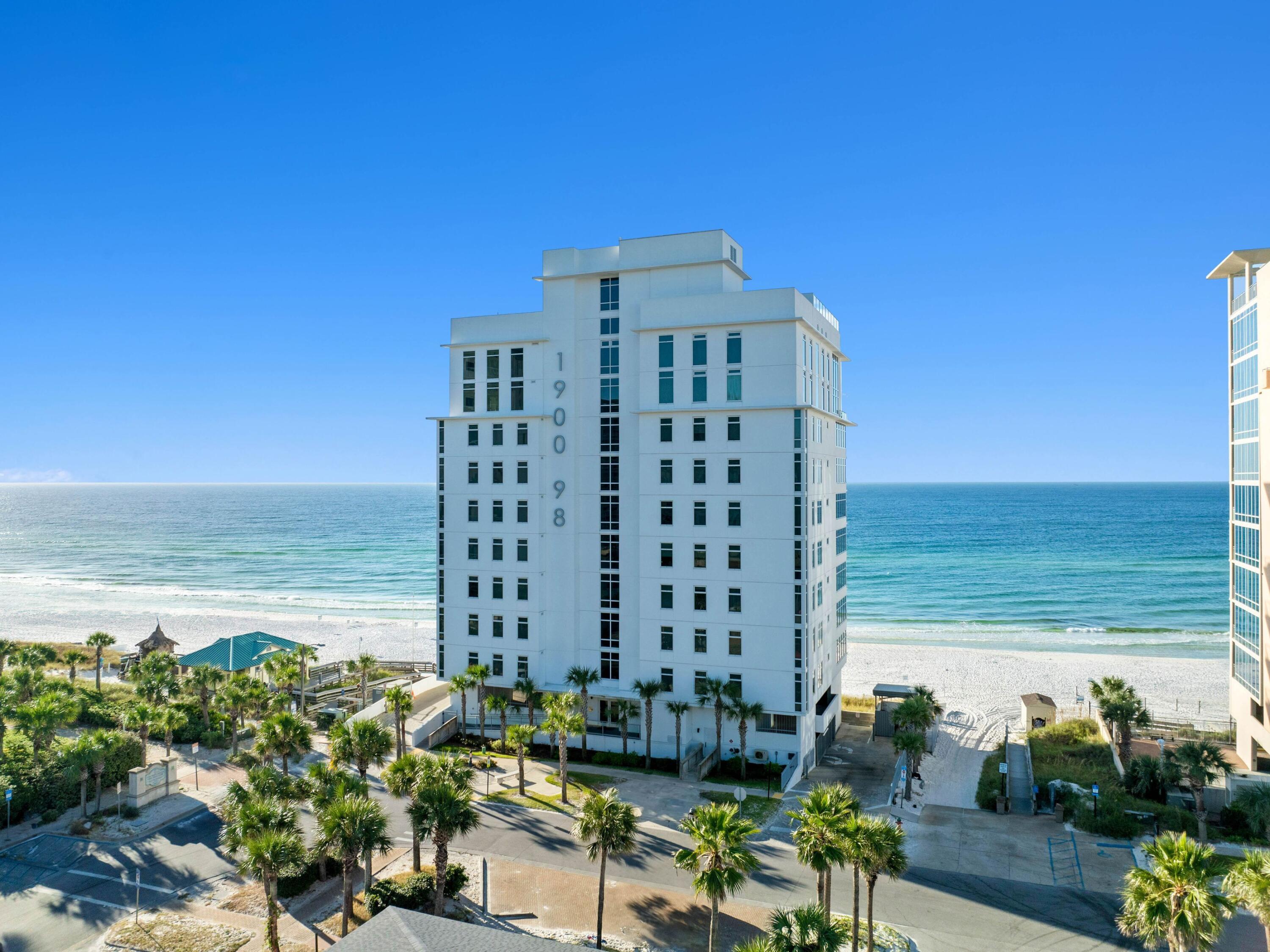 1900 Scenic Hwy 98 902