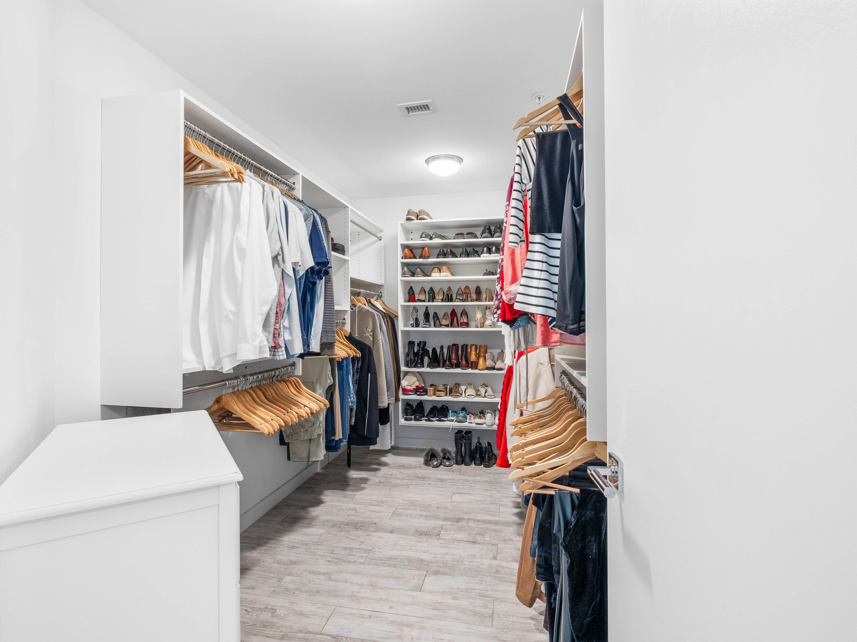 1900 Scenic Hwy 98 902