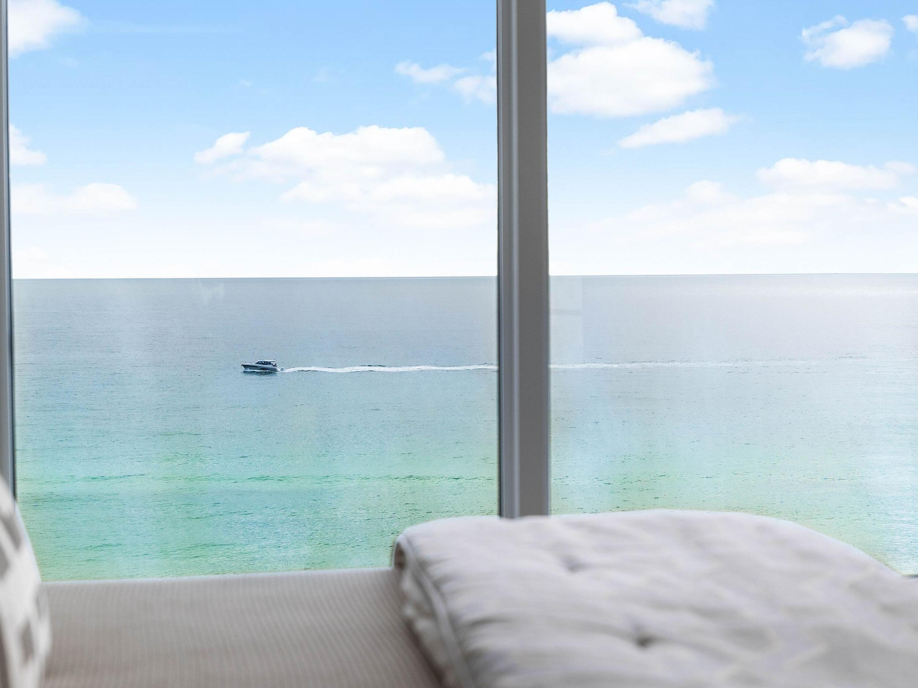 1900 Scenic Hwy 98 902