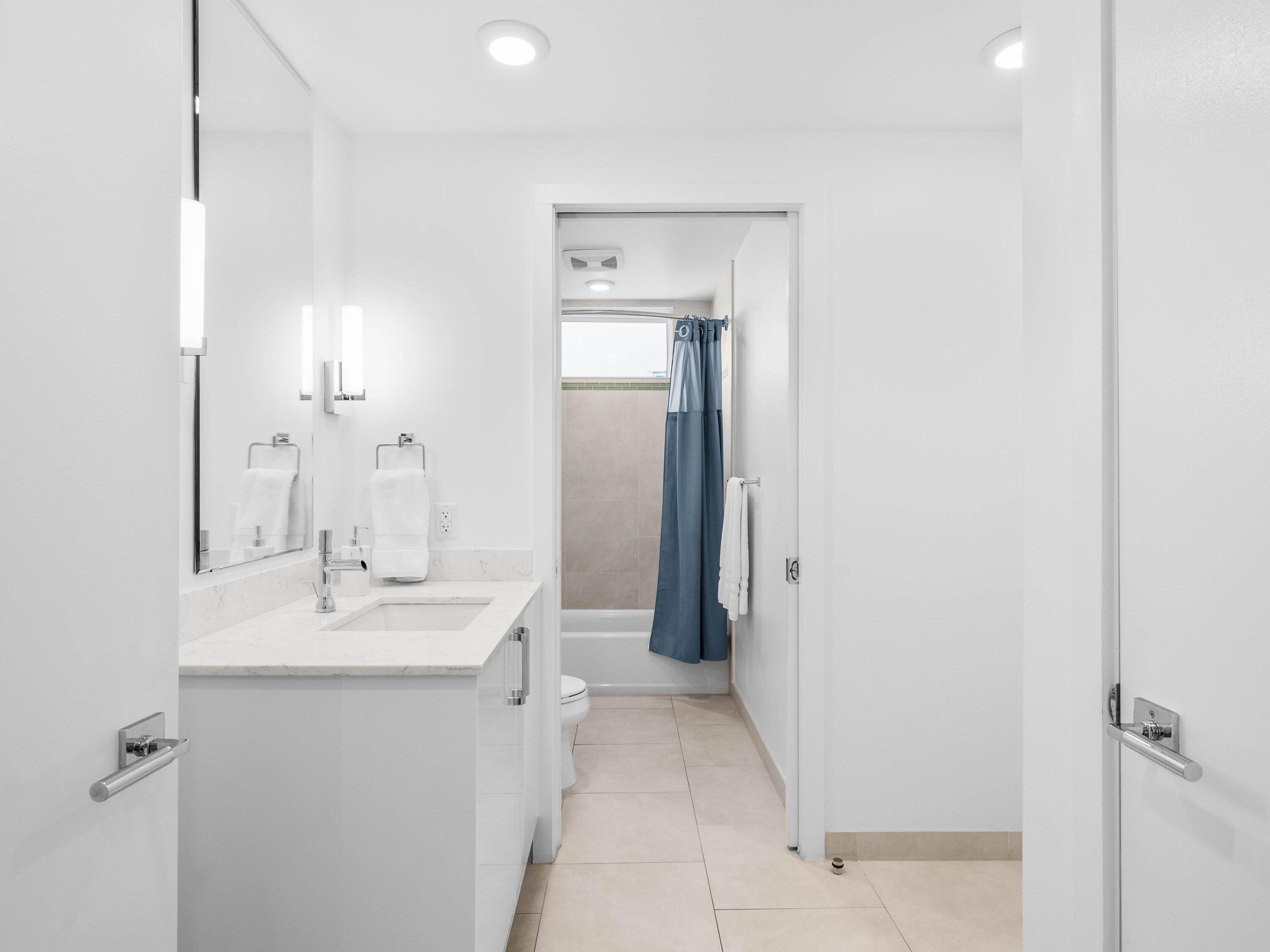 1900 Scenic Hwy 98 902