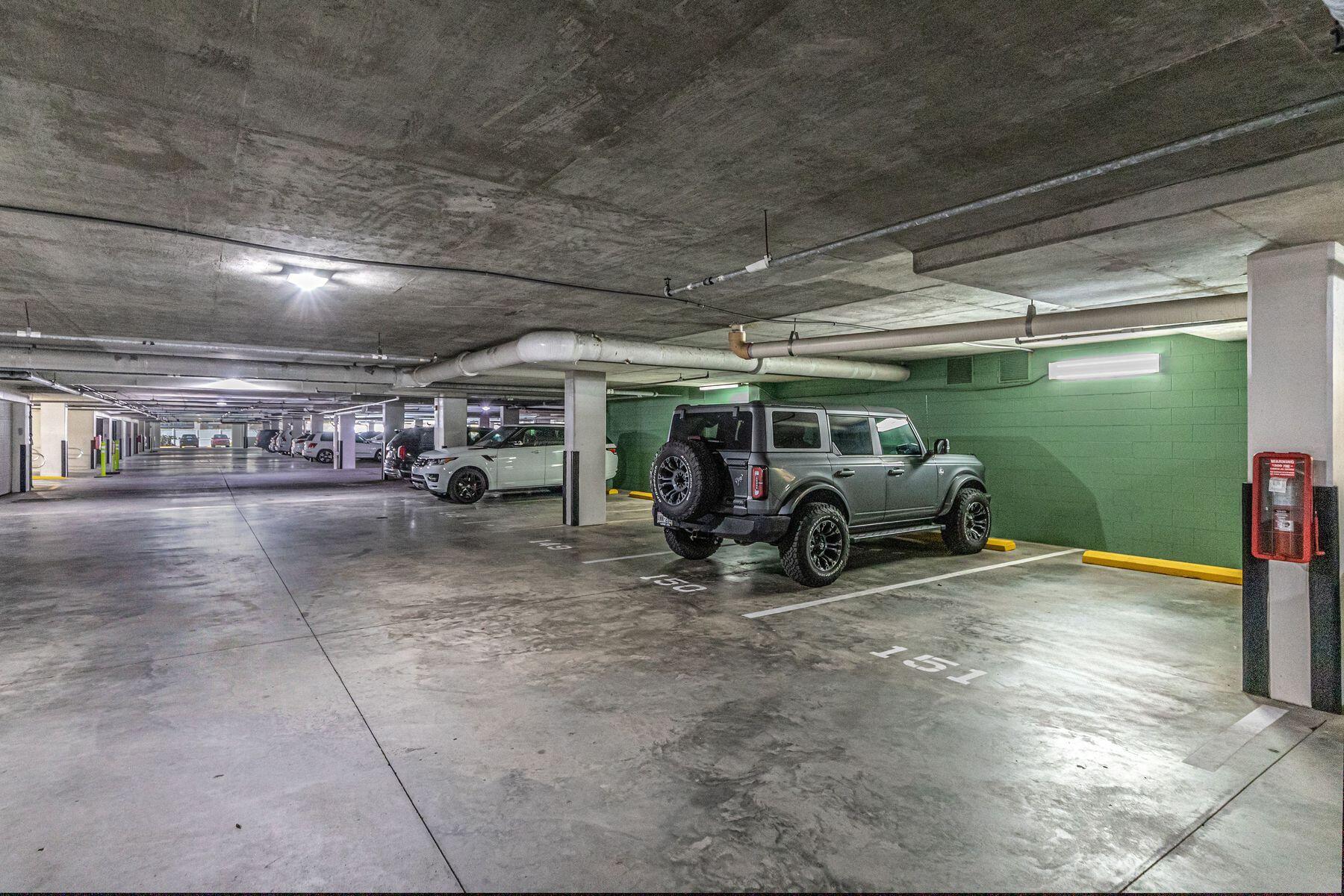 1050 E Highway 98 306E