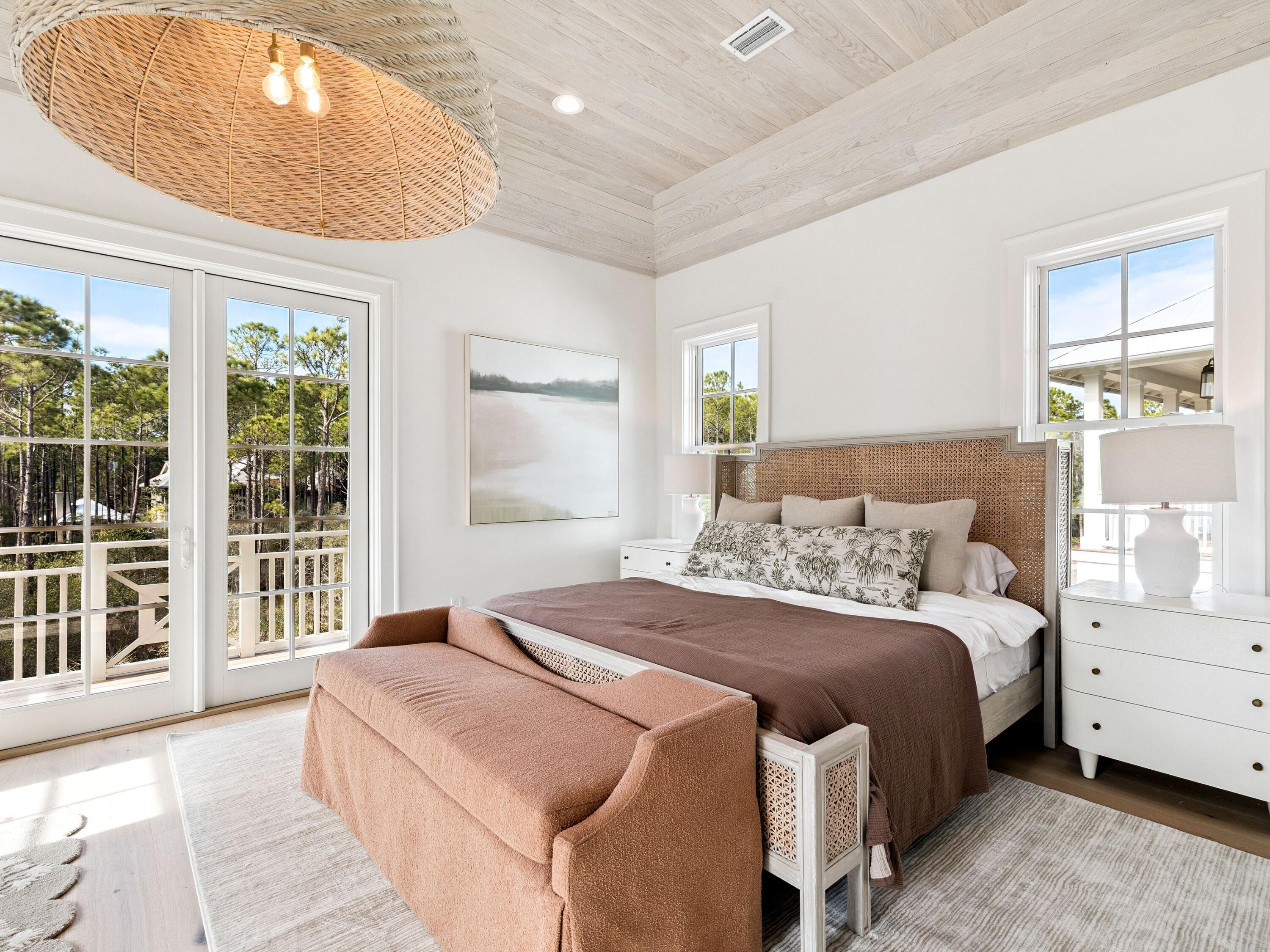 34 Climbing Rose Way