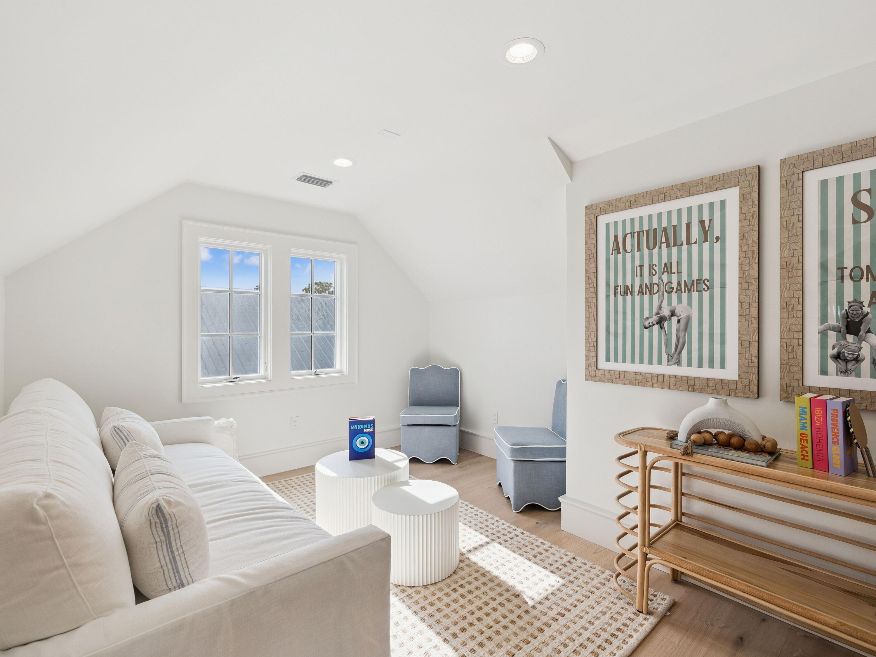 34 Climbing Rose Way