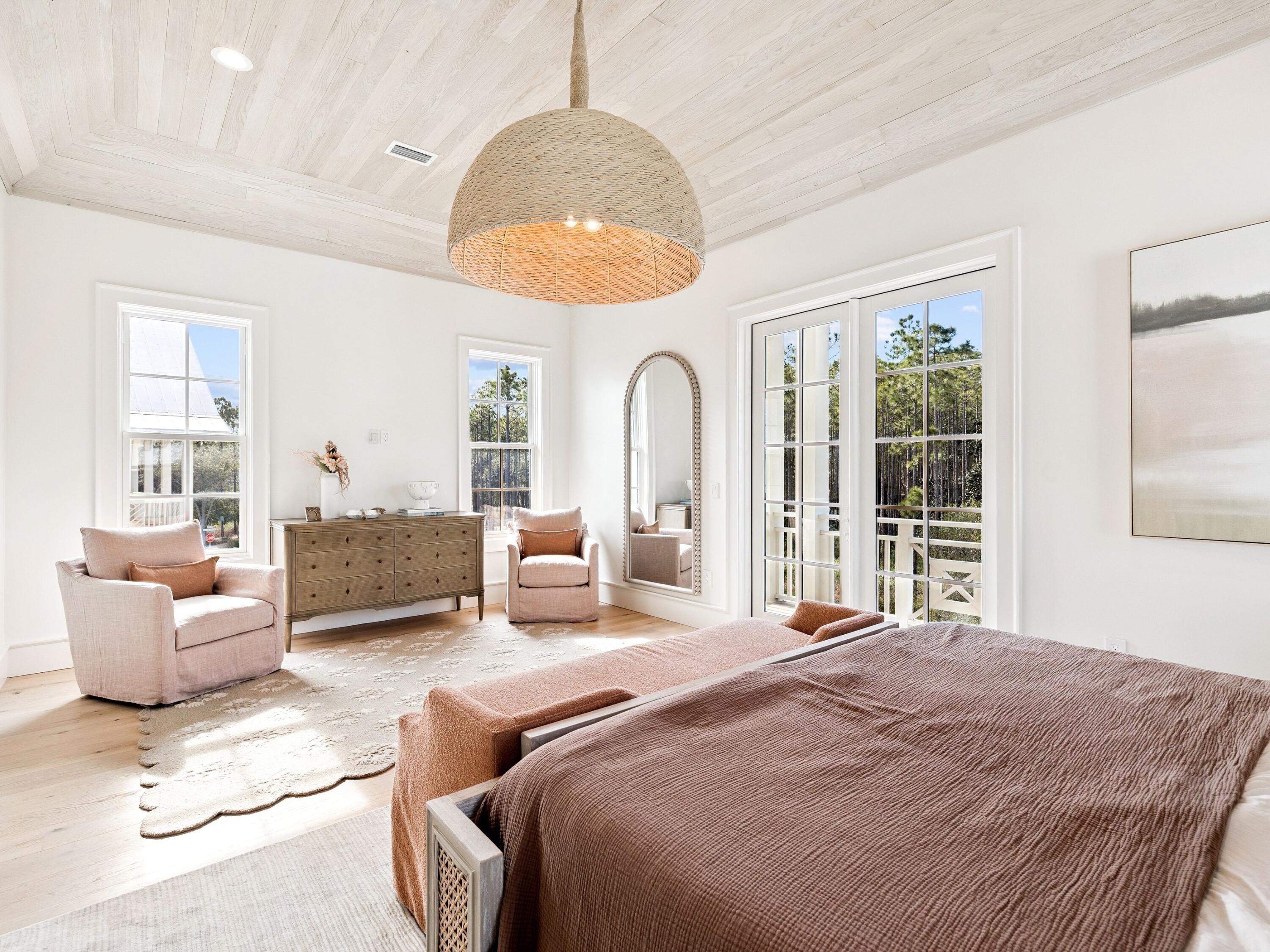 34 Climbing Rose Way