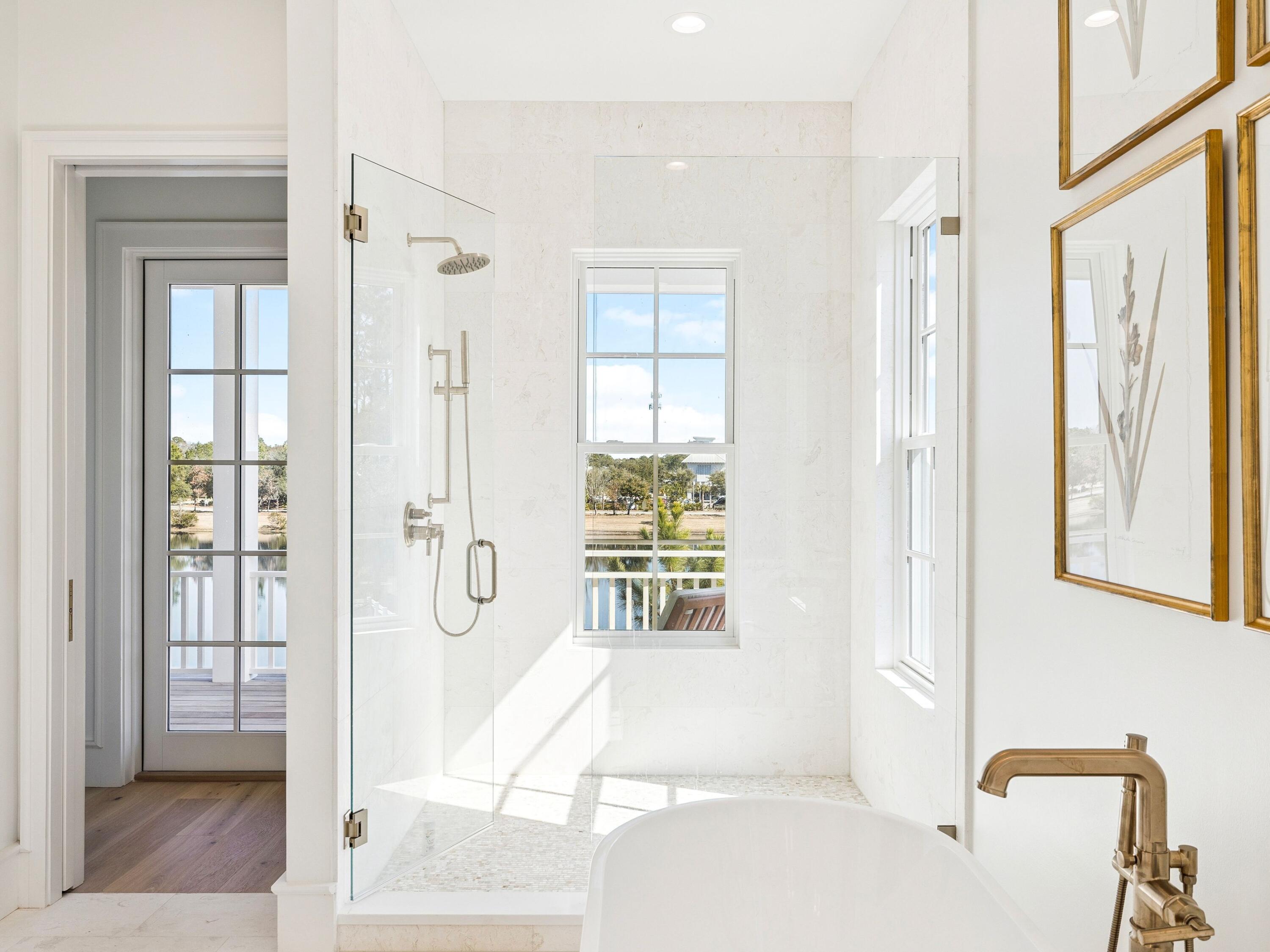 34 Climbing Rose Way