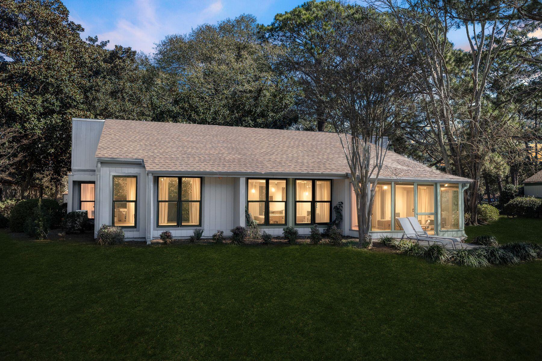 556 Augusta Drive # 11504