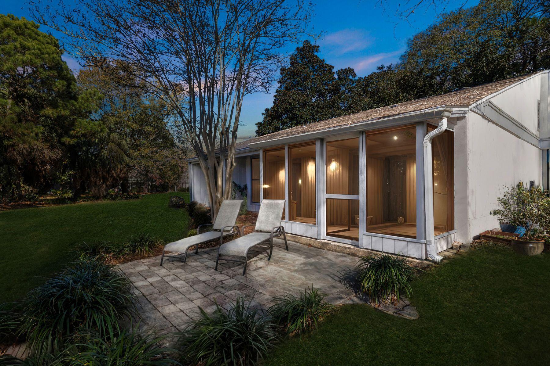 556 Augusta Drive # 11504