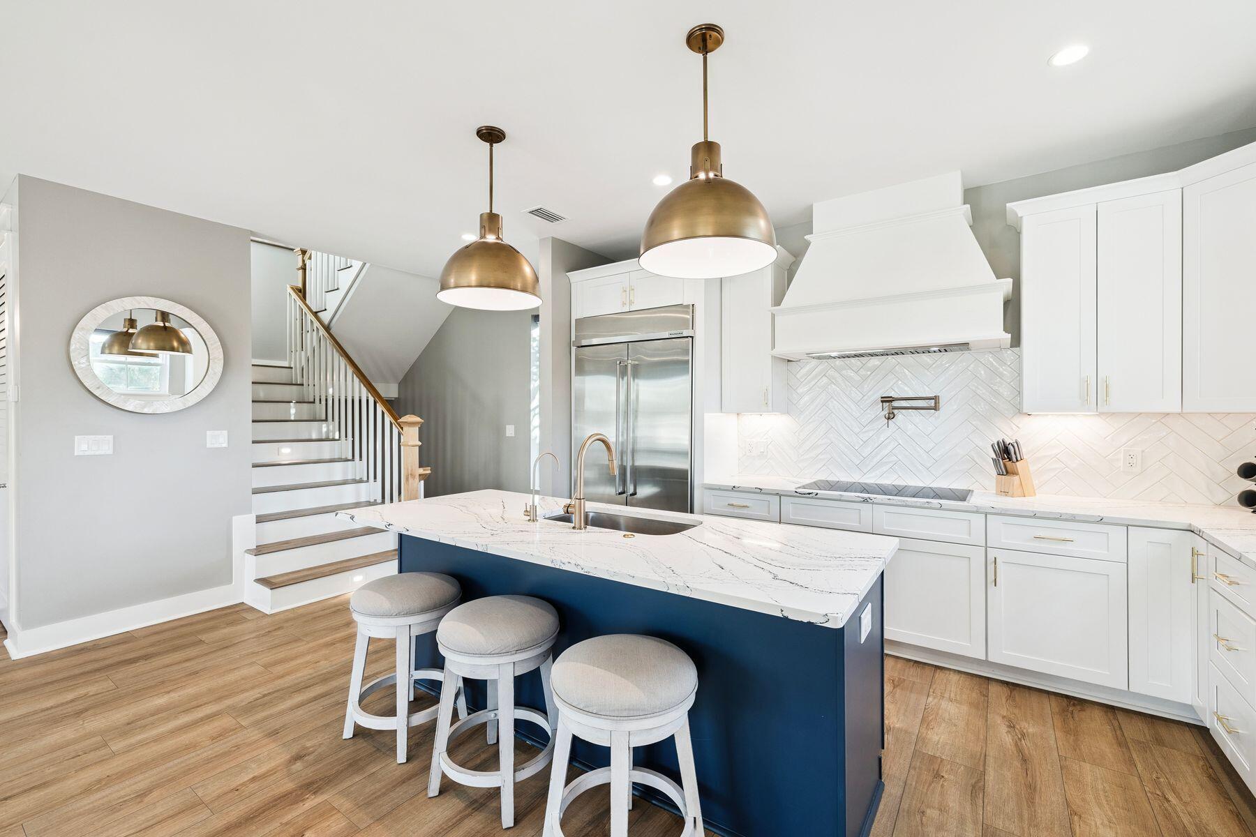 4821 Ocean Boulevard