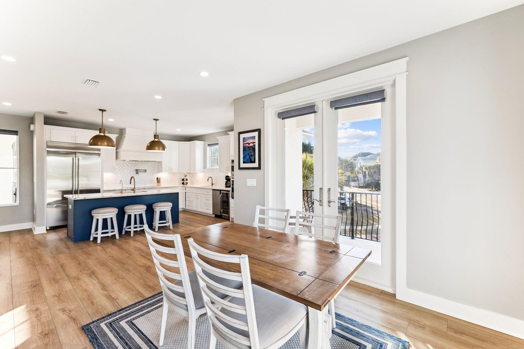 4821 Ocean Boulevard