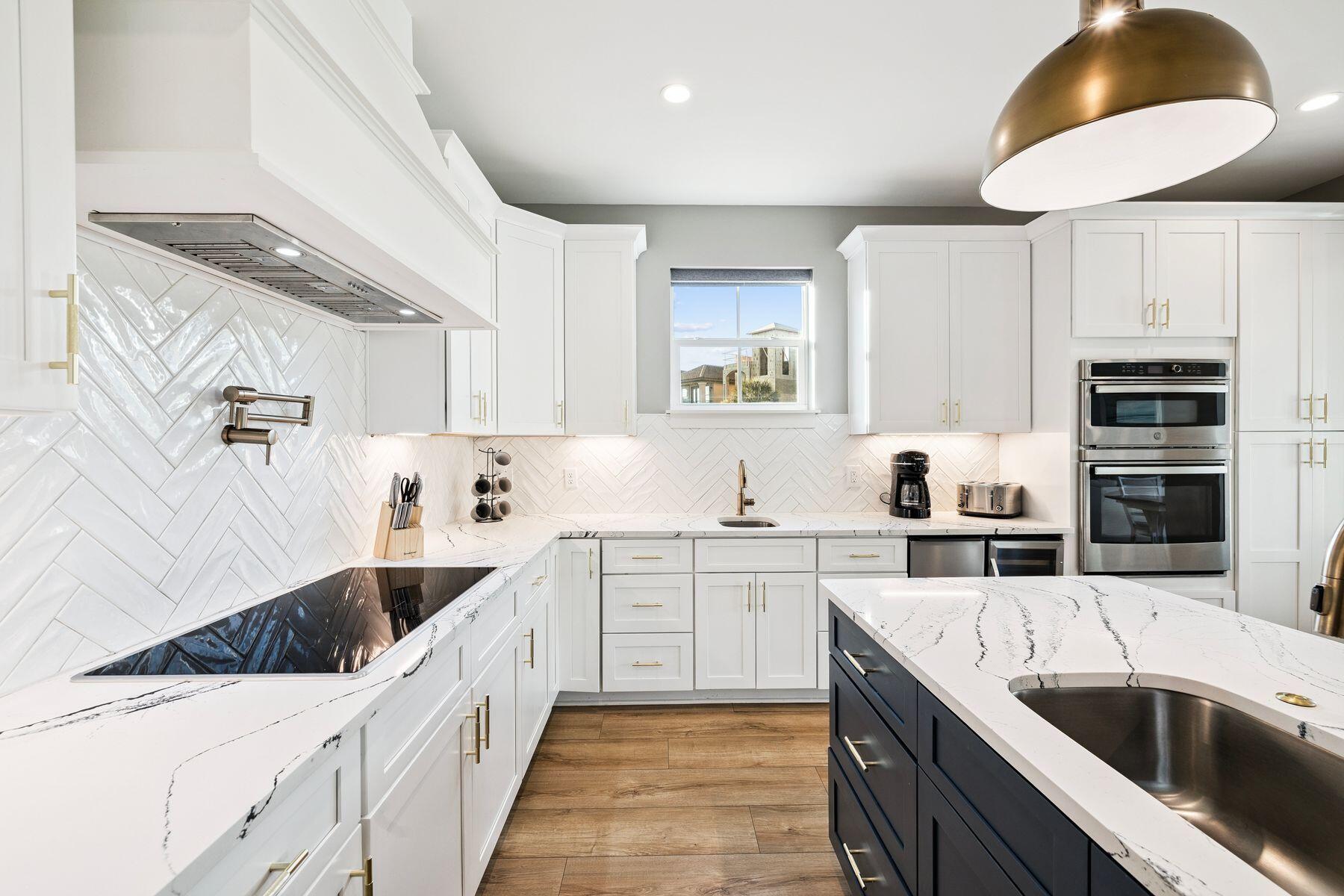 4821 Ocean Boulevard