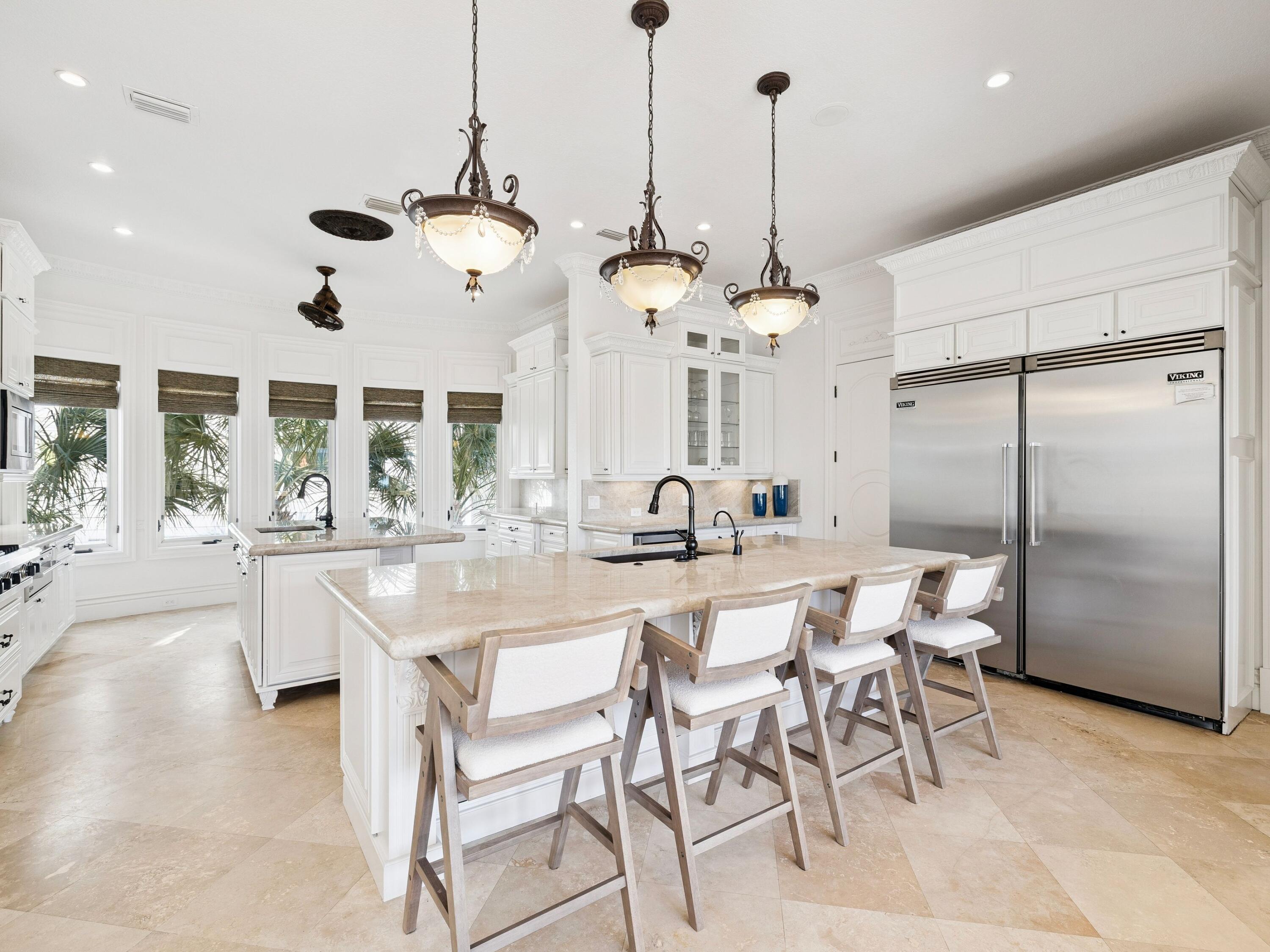 30 Pelican Circle