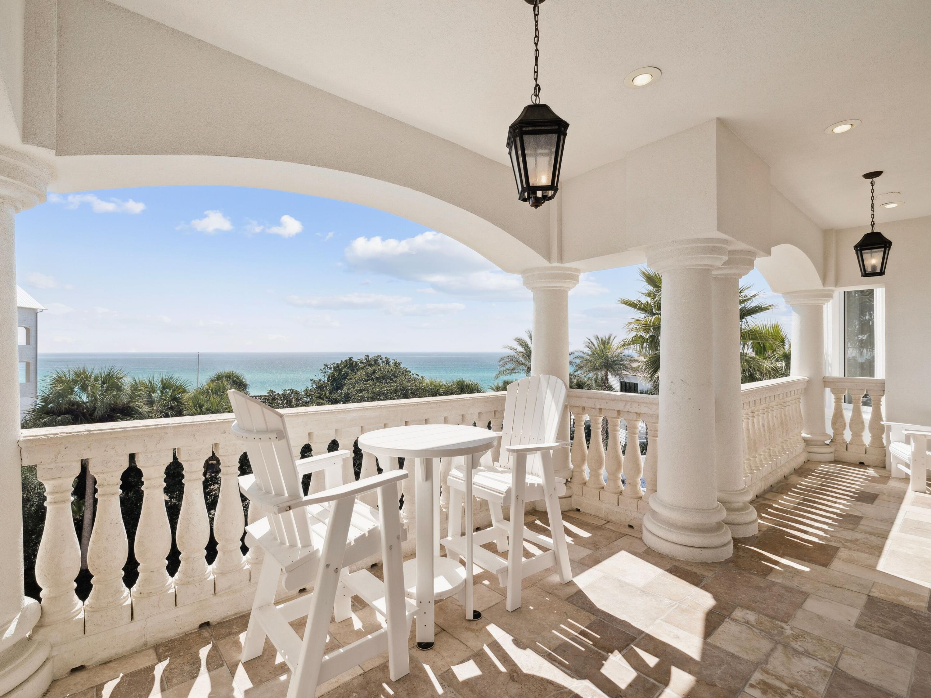 30 Pelican Circle