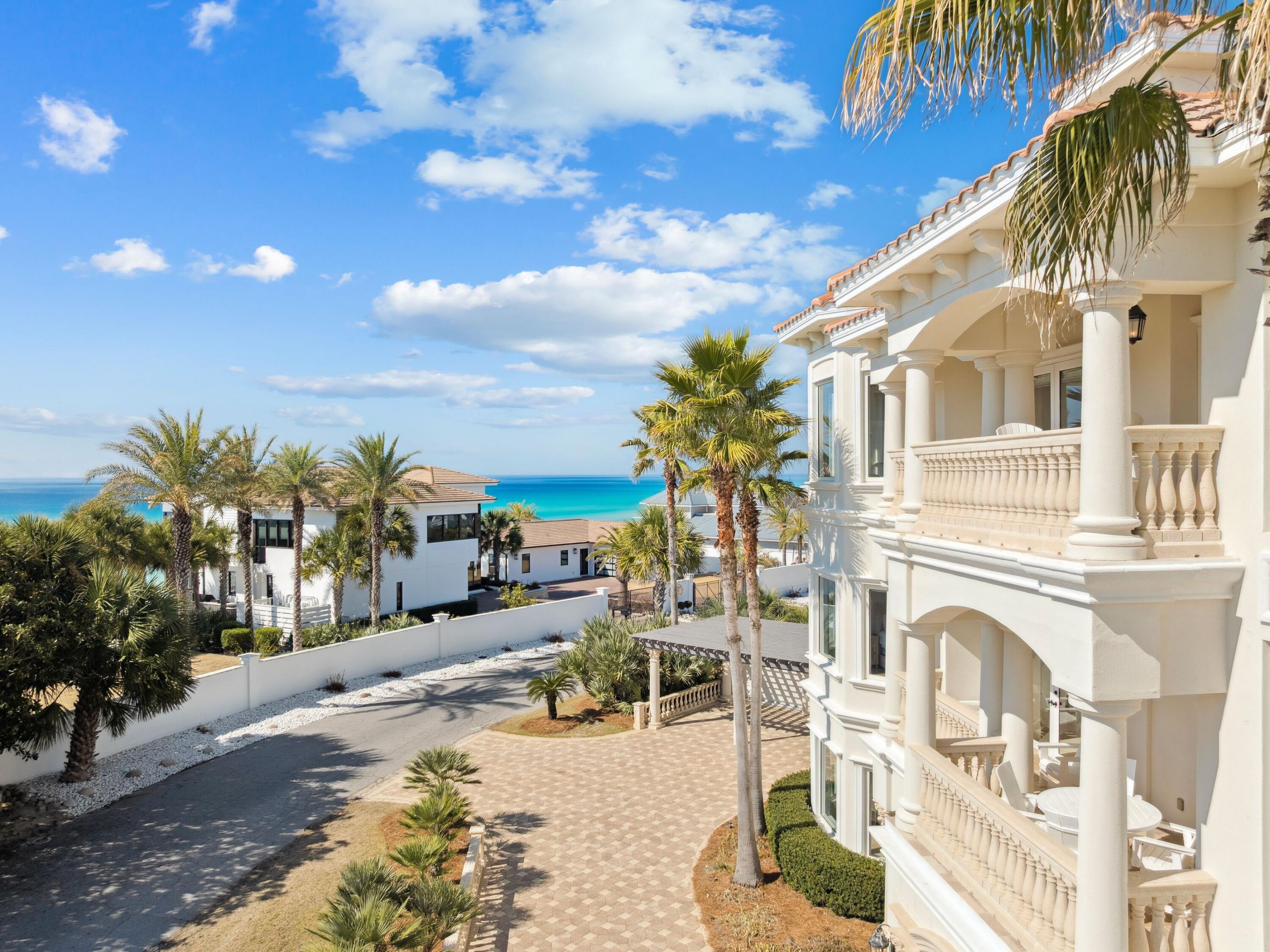 30 Pelican Circle