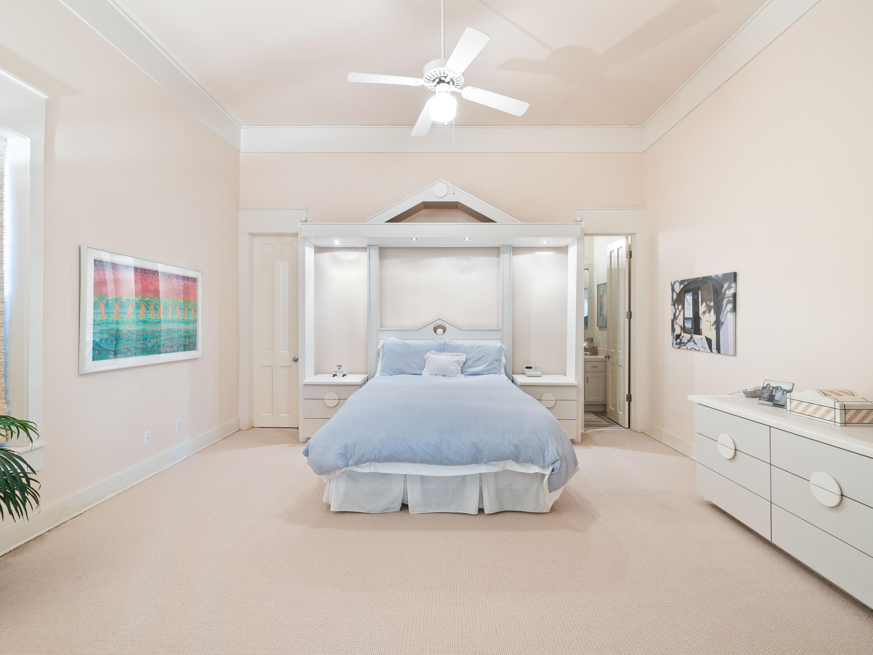 338 Rue Caribe