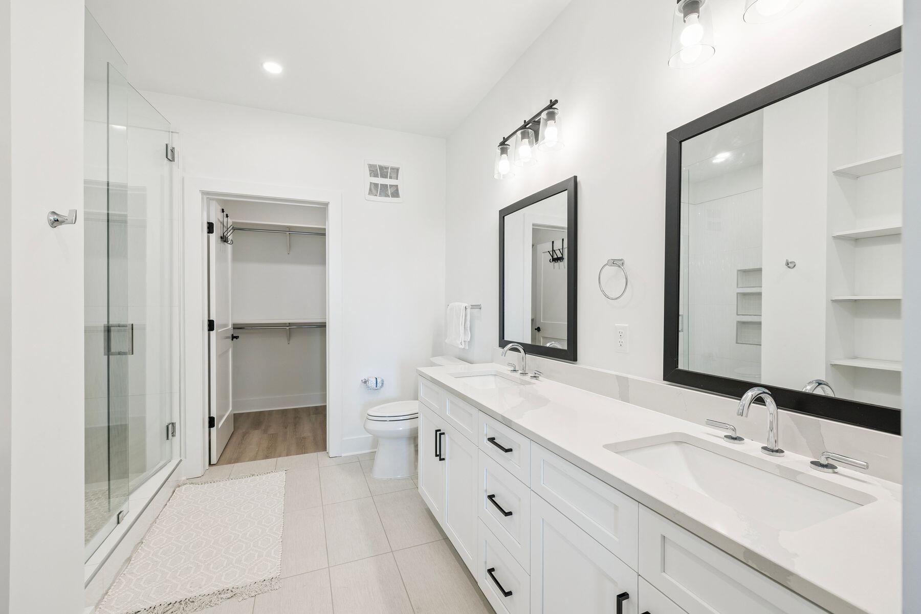 277 N The Grove Drive 334