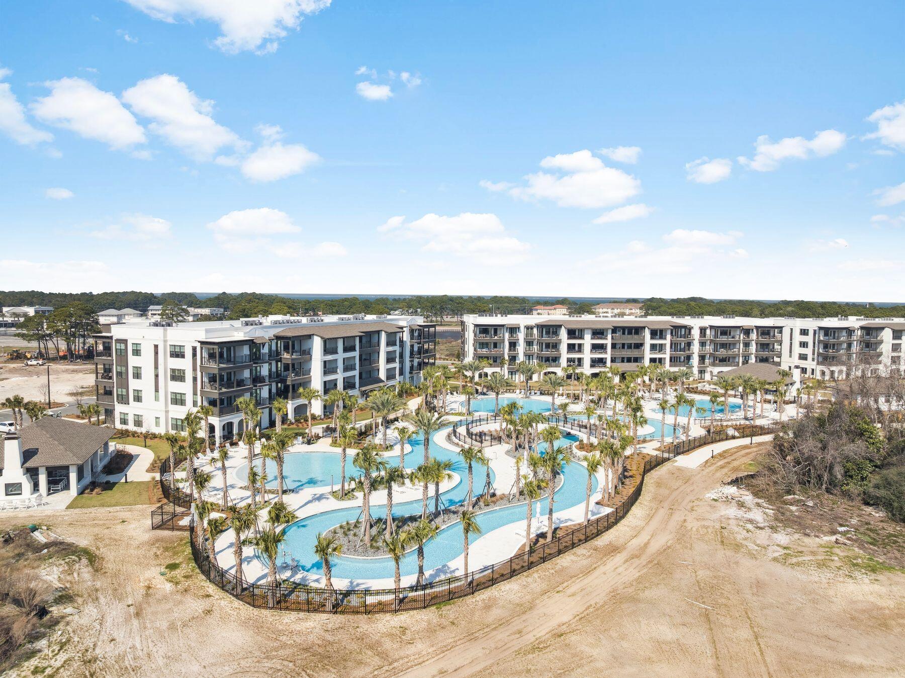 277 N The Grove Drive 334