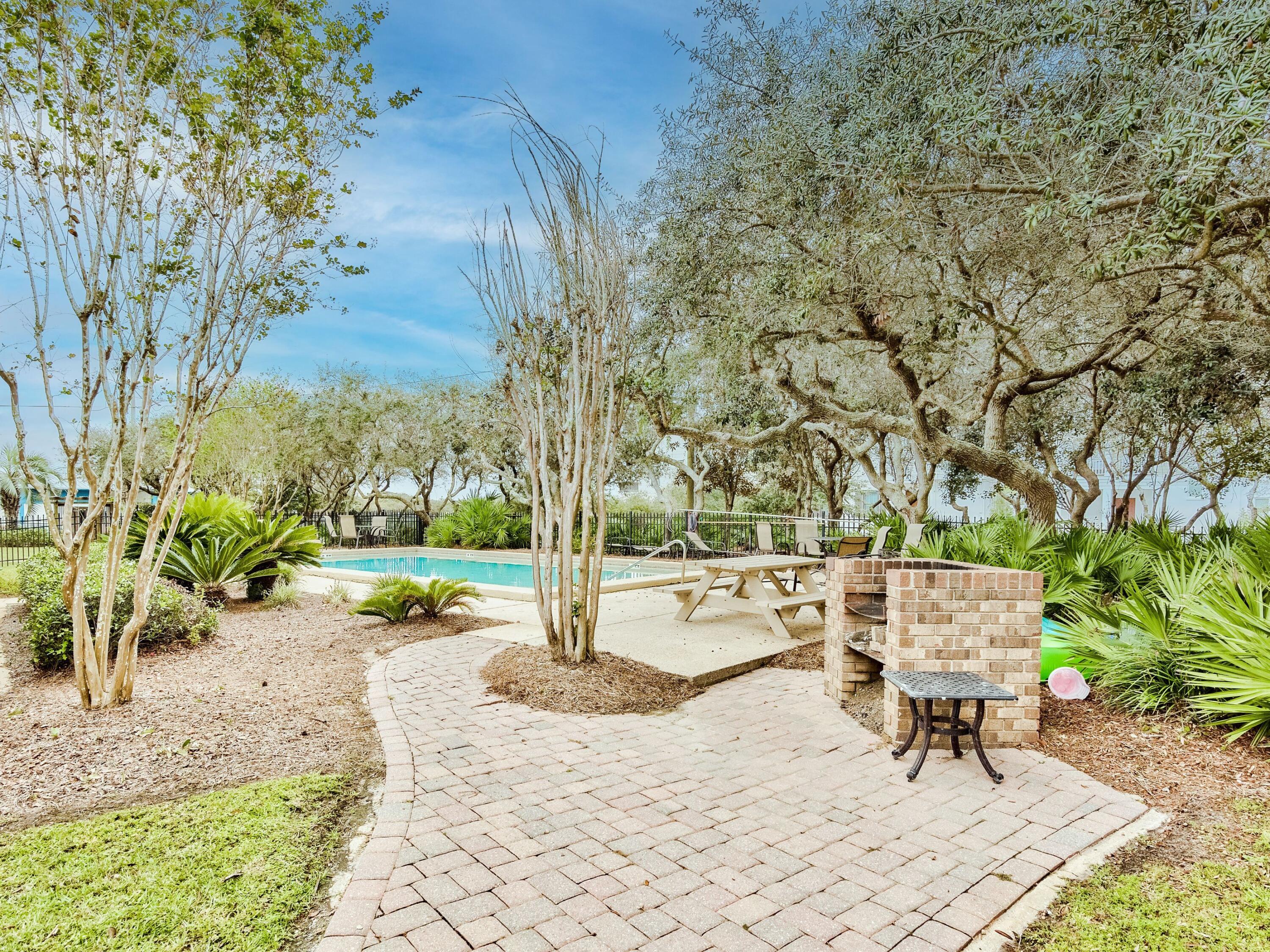 81 S Orange Street # 205