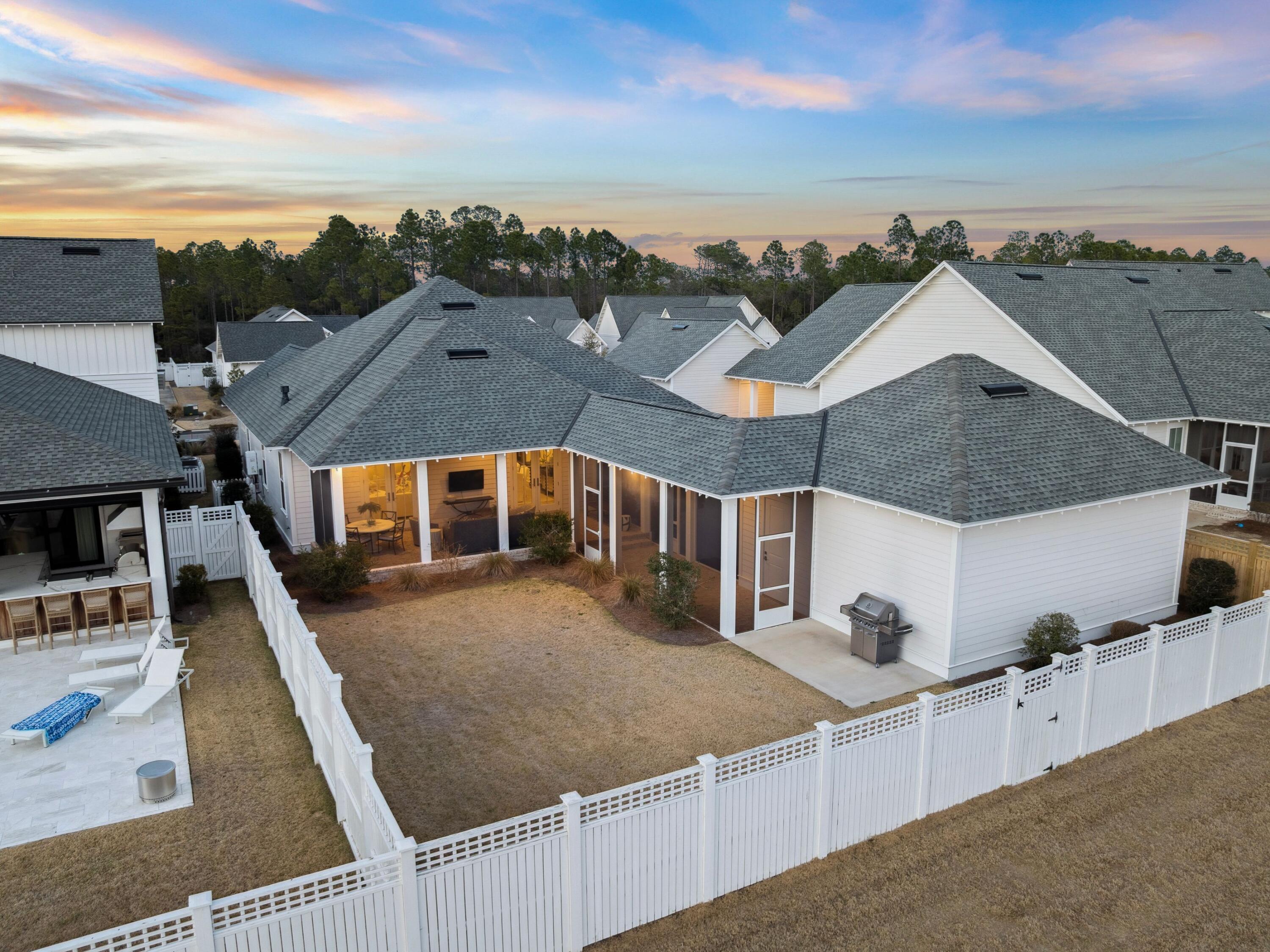 39 W Firethorn Circle