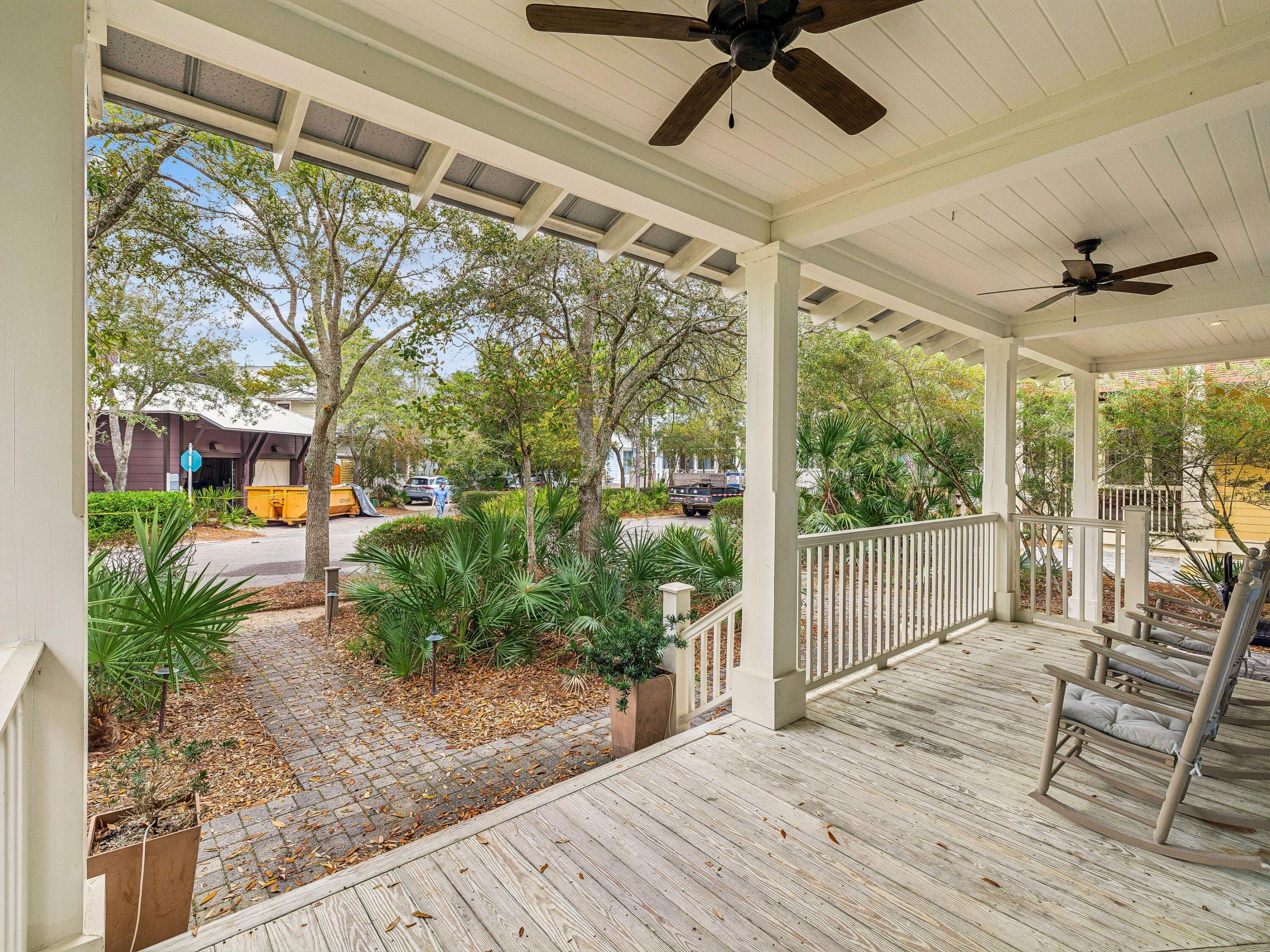 90 Silver Laurel Way