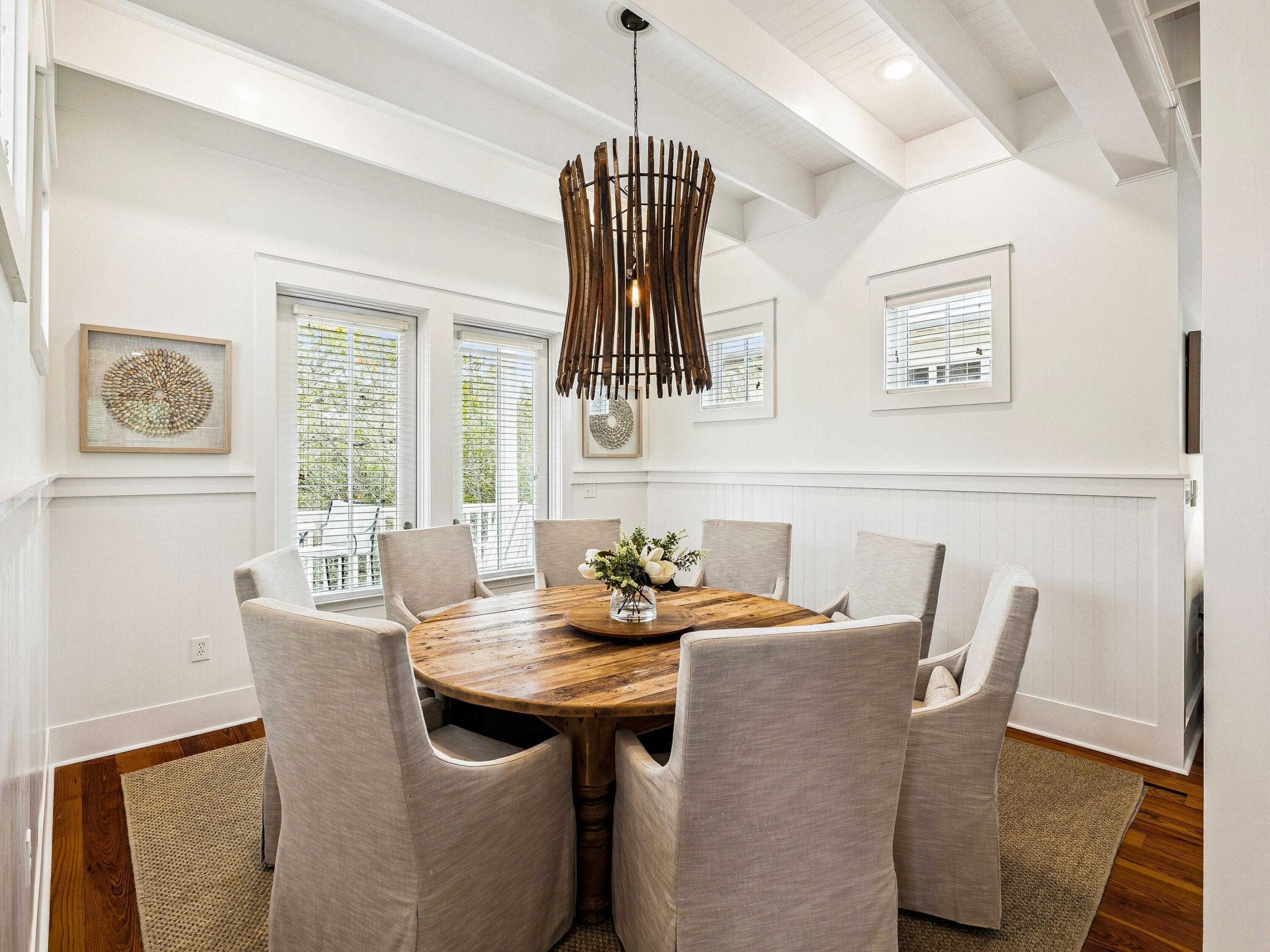 90 Silver Laurel Way