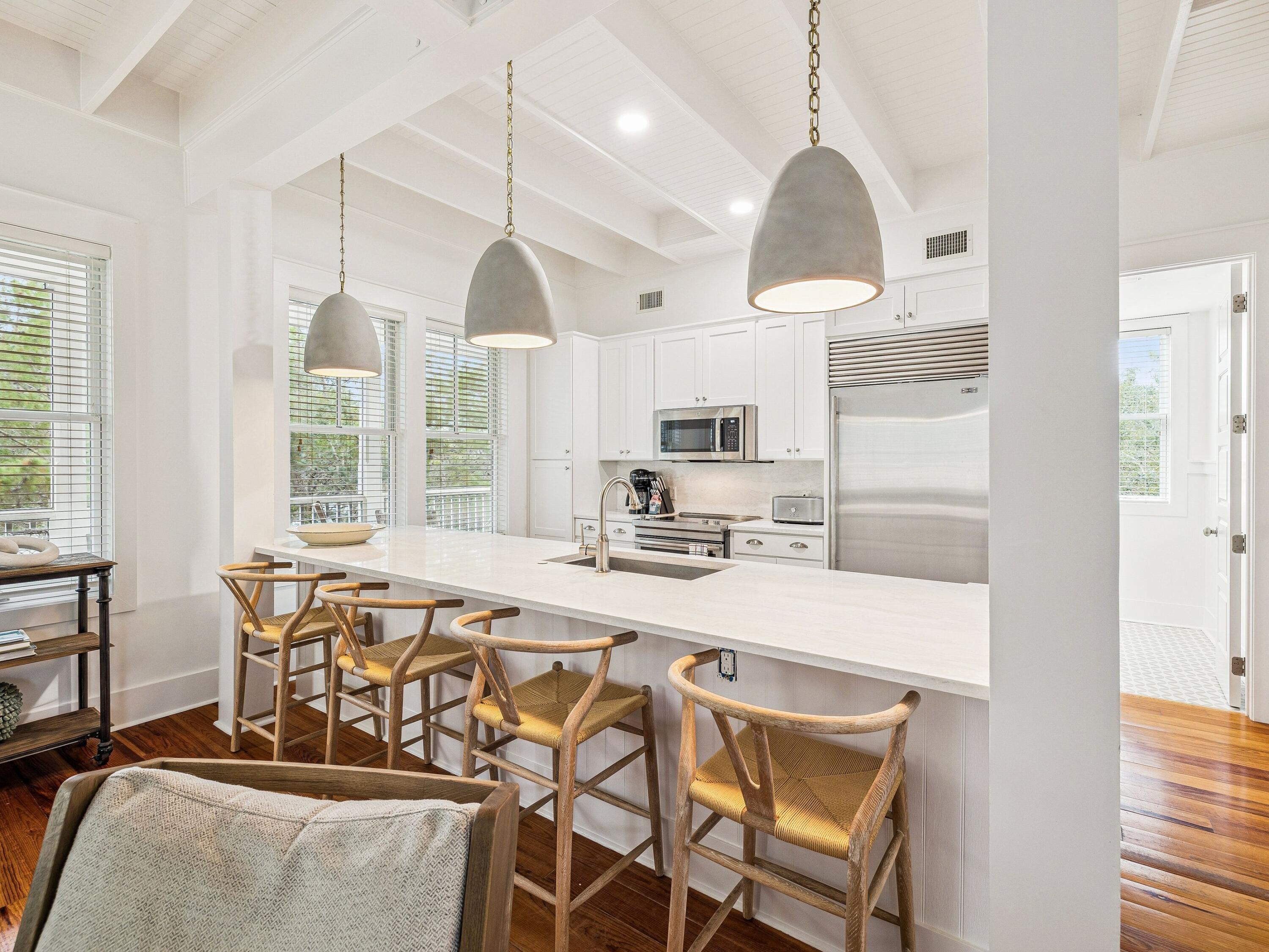 90 Silver Laurel Way