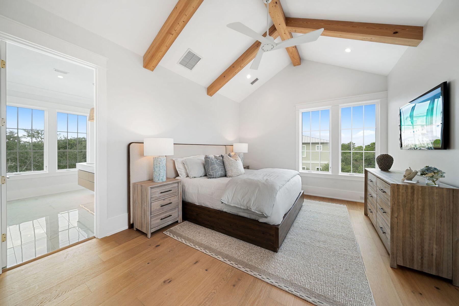 2900 S County Highway 395