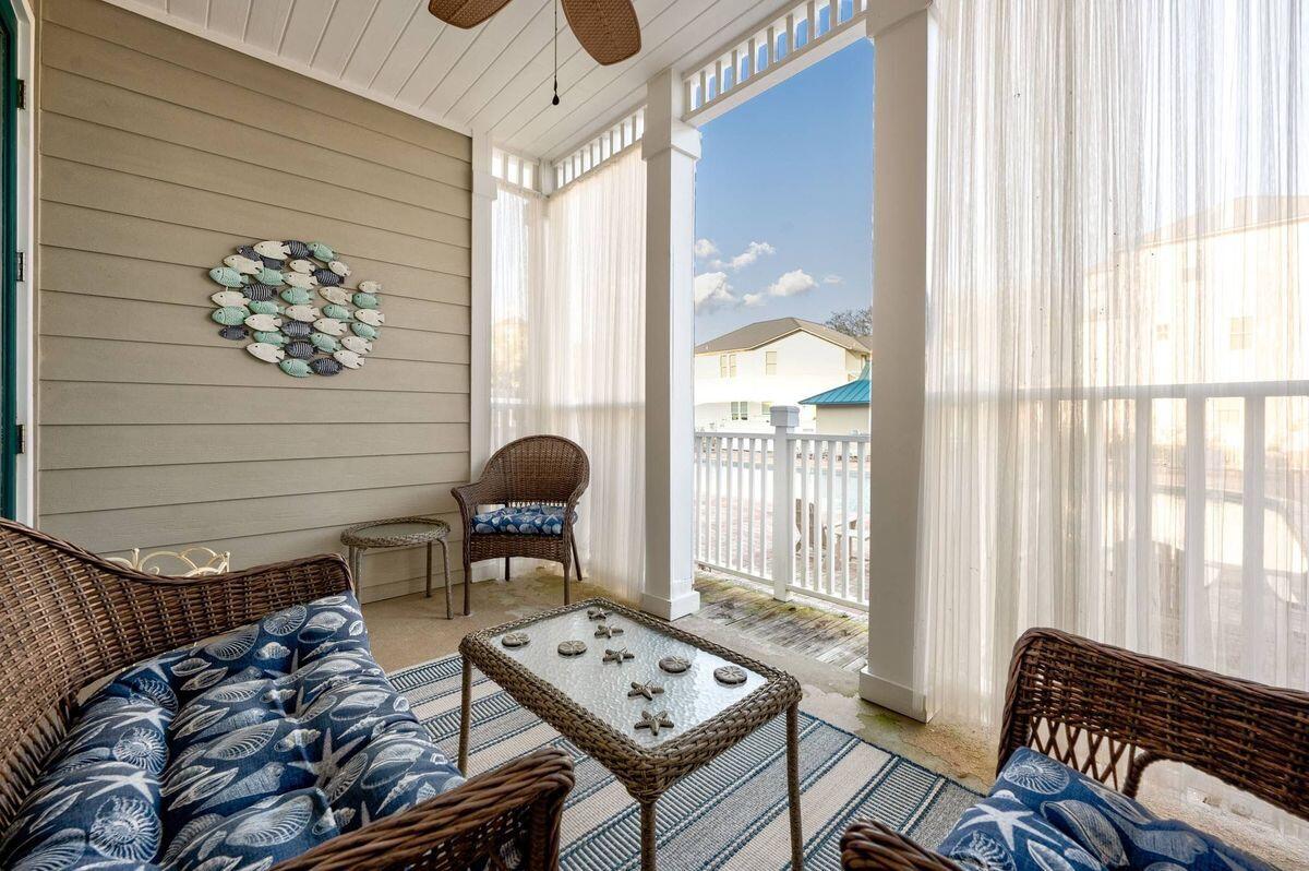 124 Village Boulevard APT 813