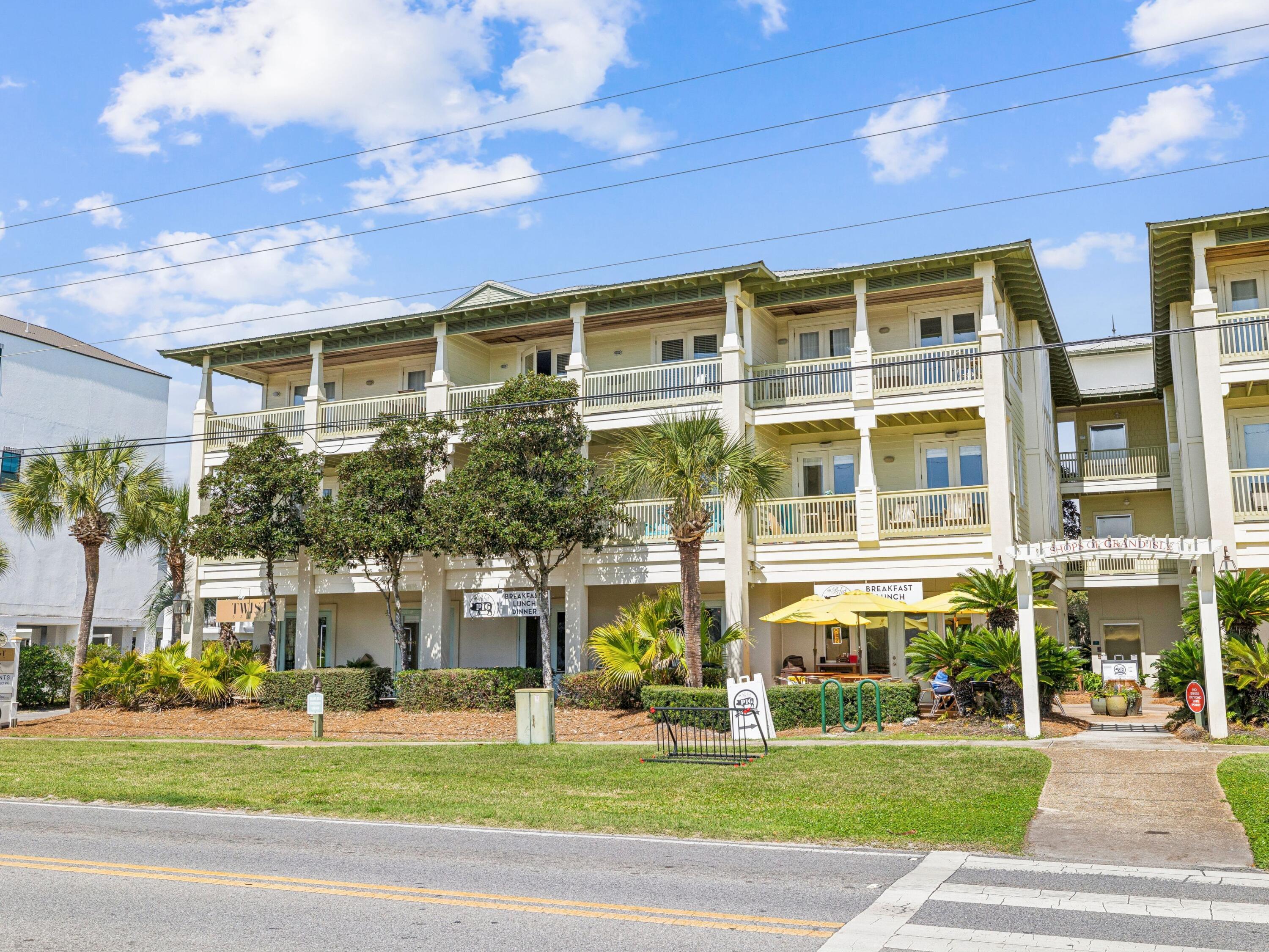 4281 E County Hwy 30A 203