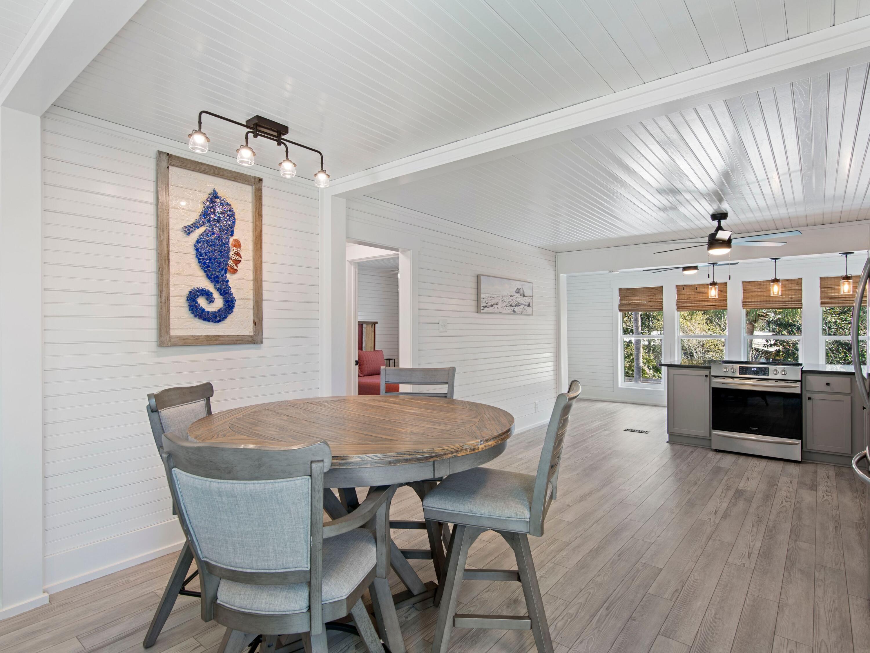 89 Tarpon Street