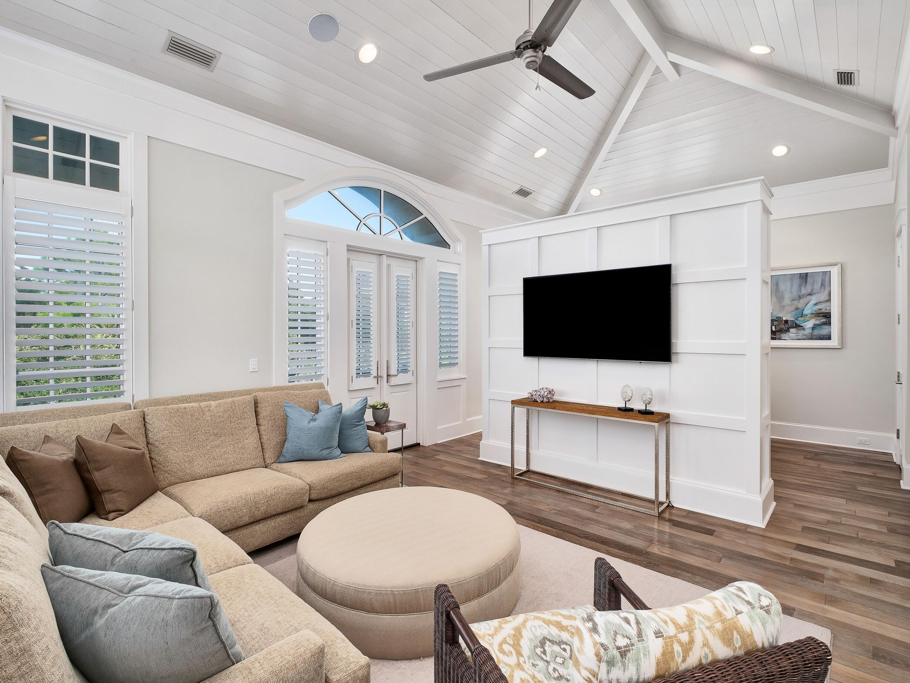 40 Tortola Lane