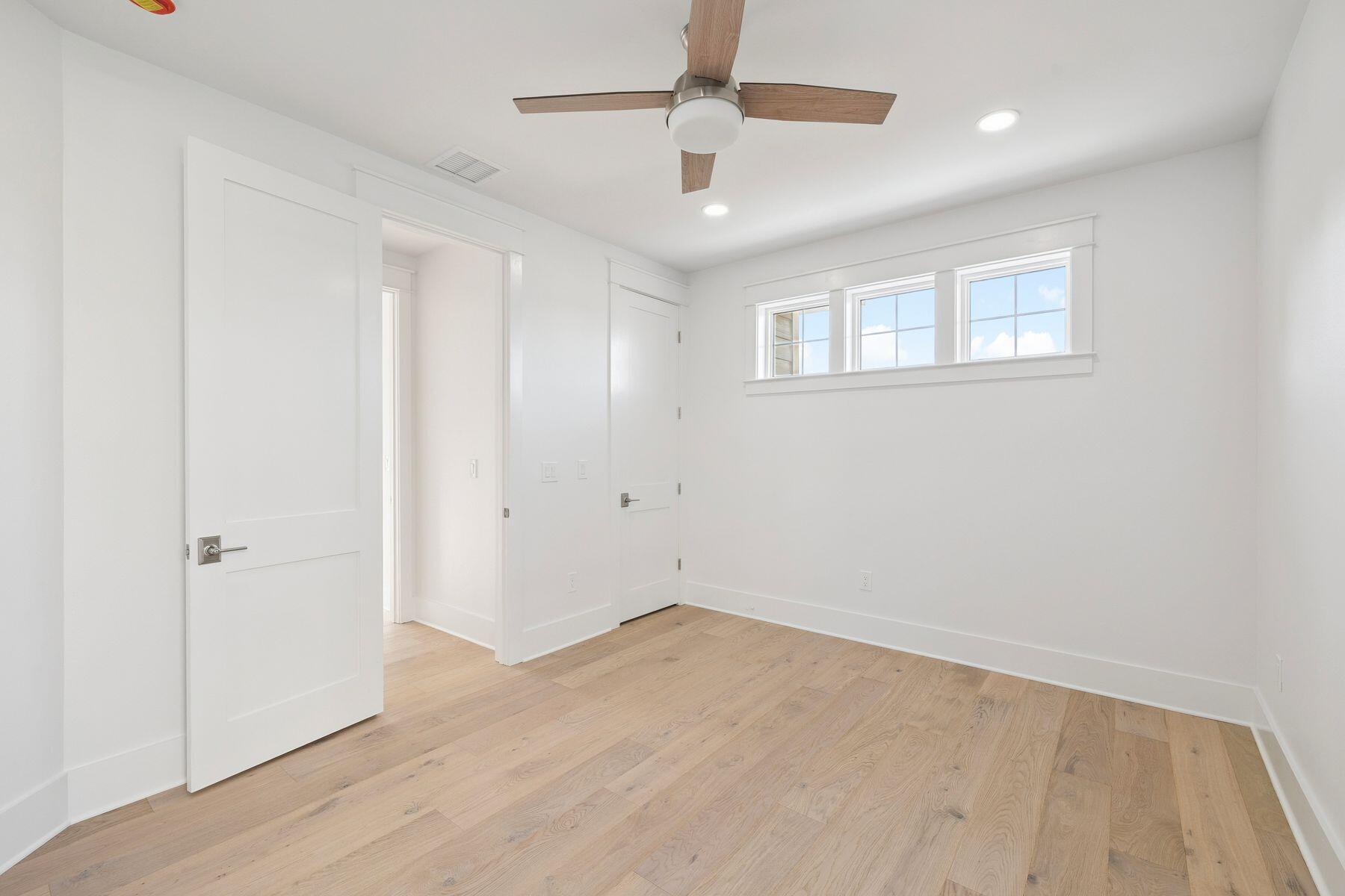 2015 W Hewett Road