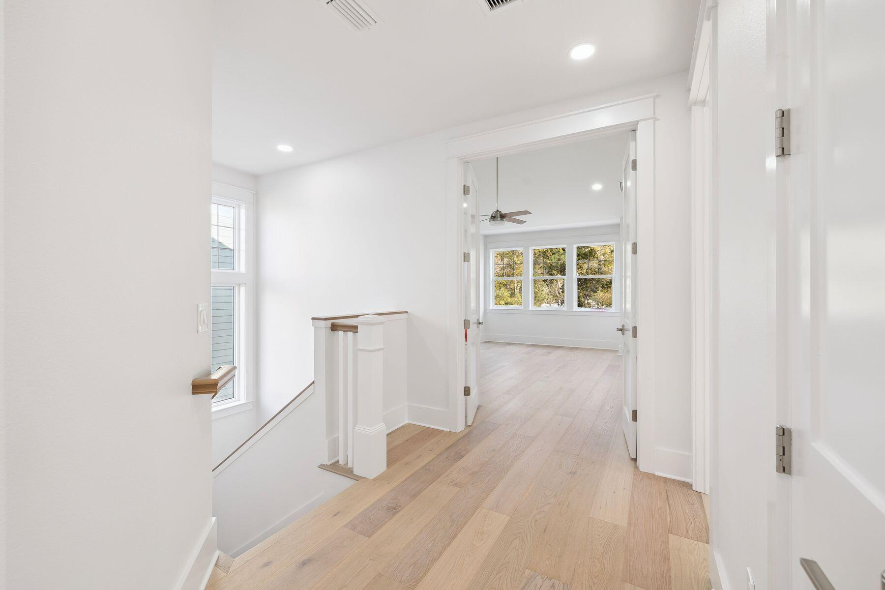 2015 W Hewett Road