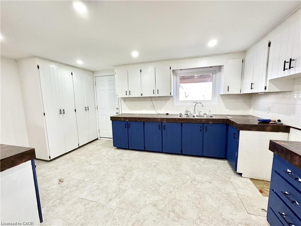 39 Beechwood Avenue