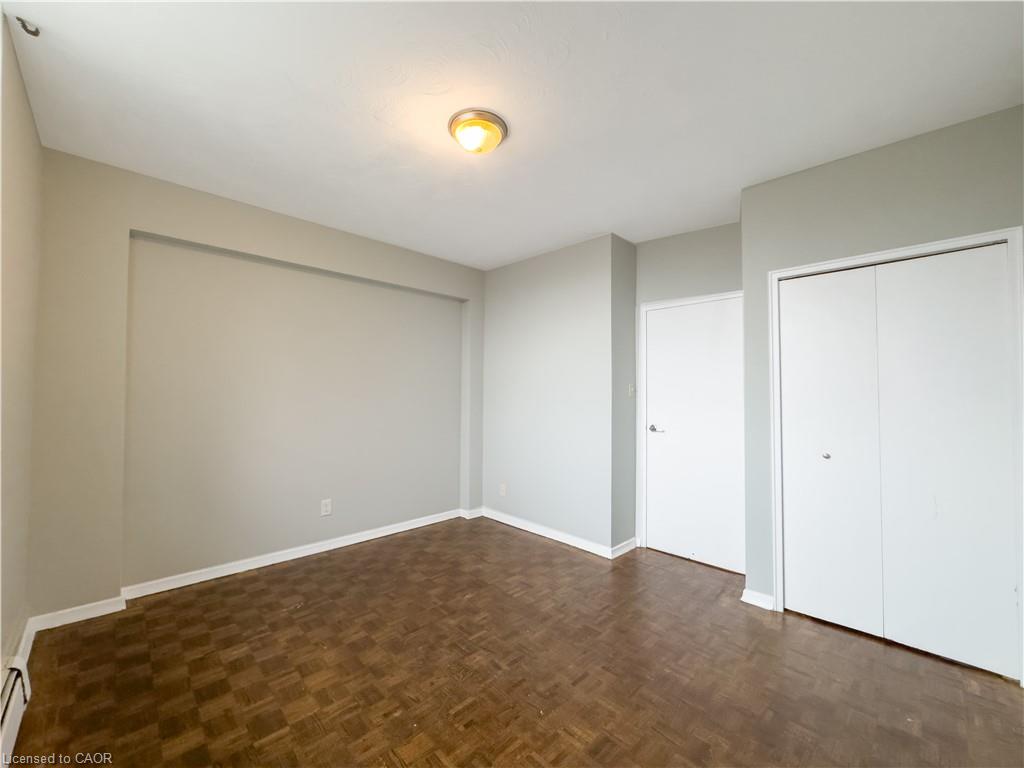 402-133 Herkimer Street Unit: 402