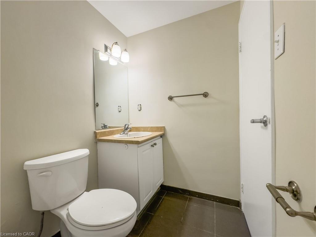 904-133 Herkimer Street Unit: 904