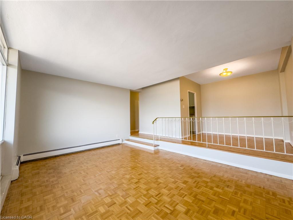 904-133 Herkimer Street Unit: 904