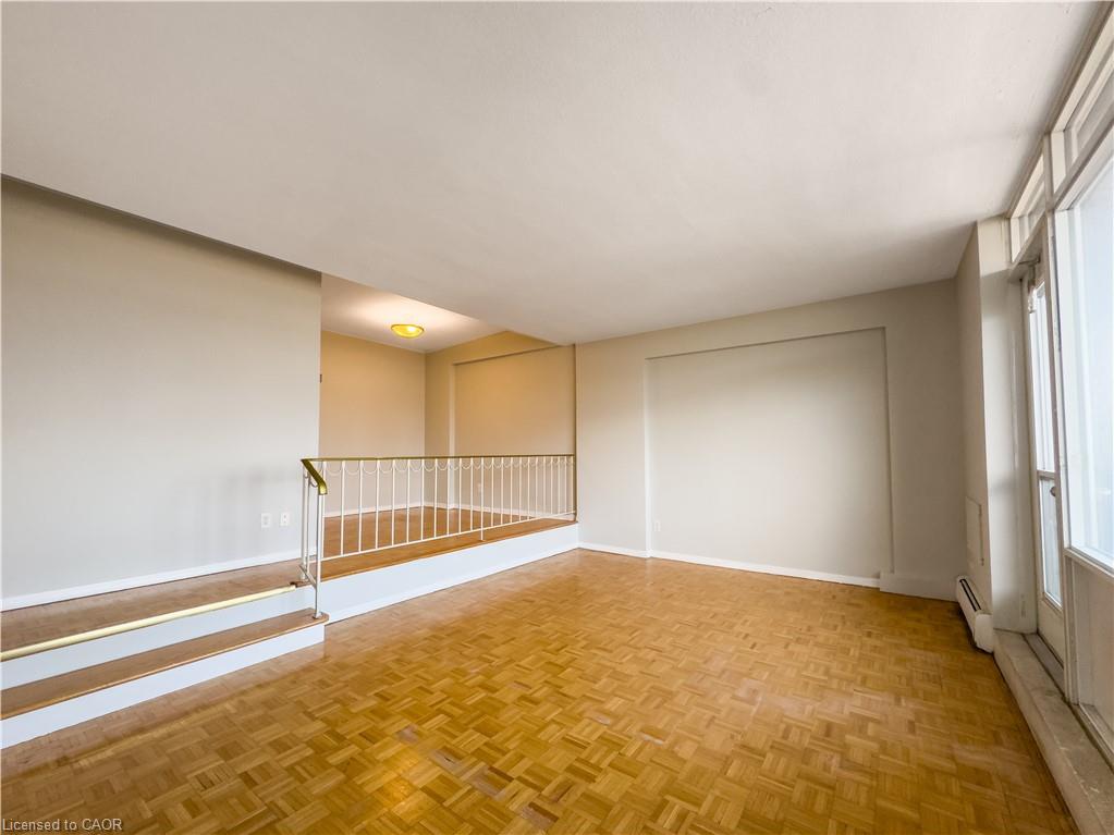 904-133 Herkimer Street Unit: 904