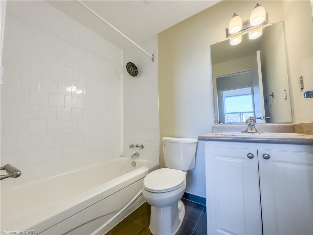 904-133 Herkimer Street Unit: 904