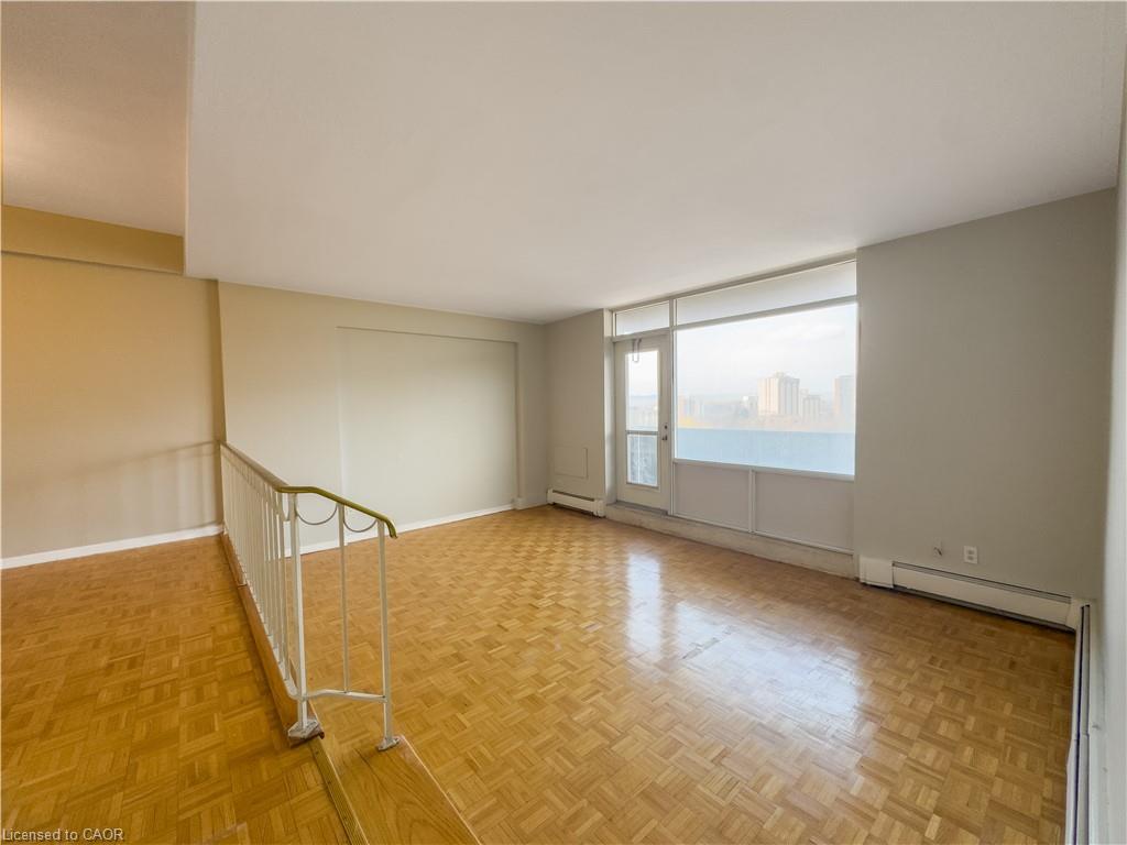 904-133 Herkimer Street Unit: 904